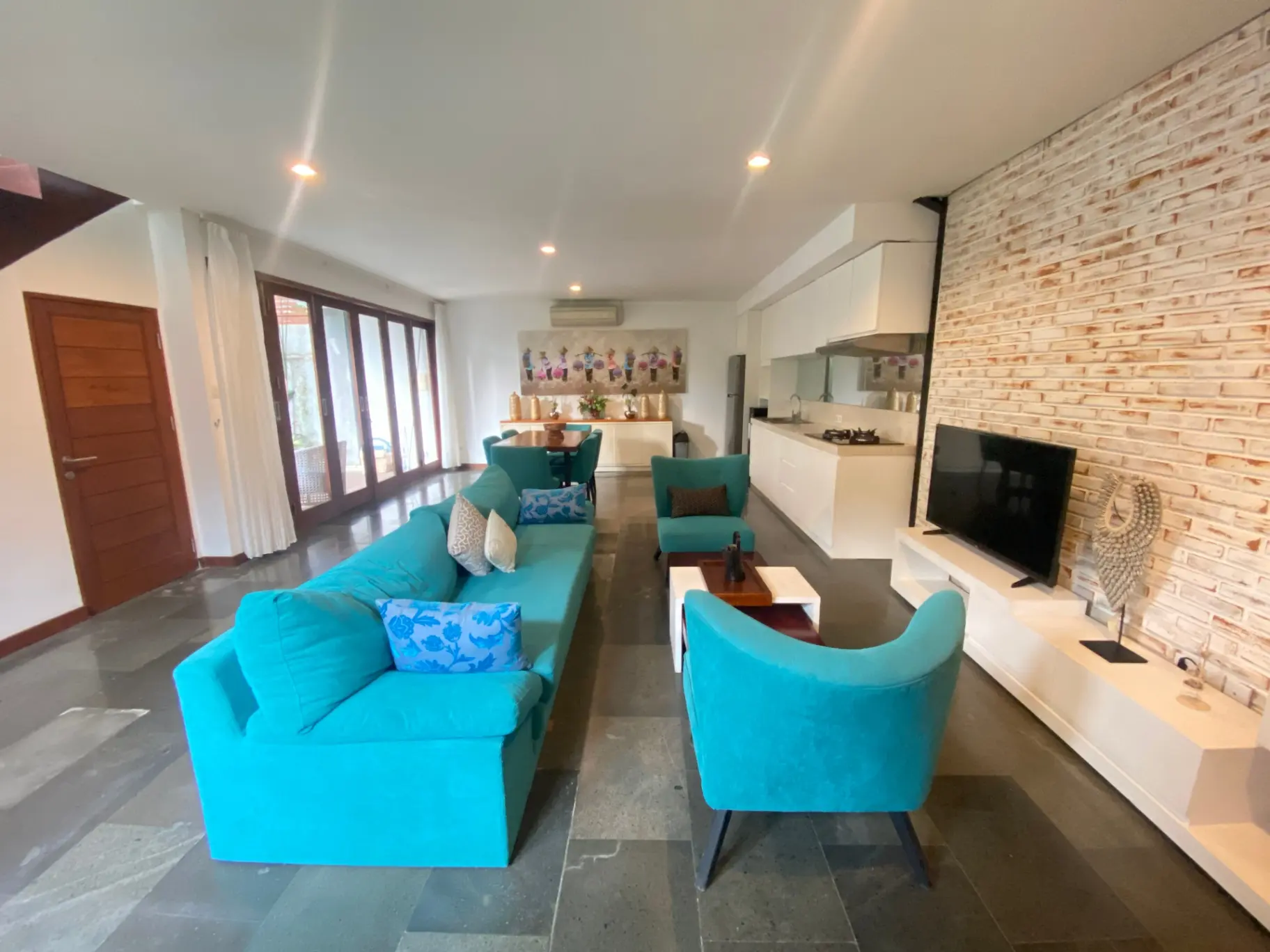 2BR House in Ombak Luxury Residence