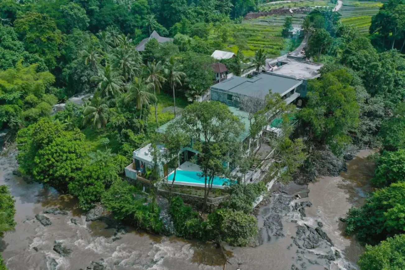 Tabanan- buwit 4 bedroom