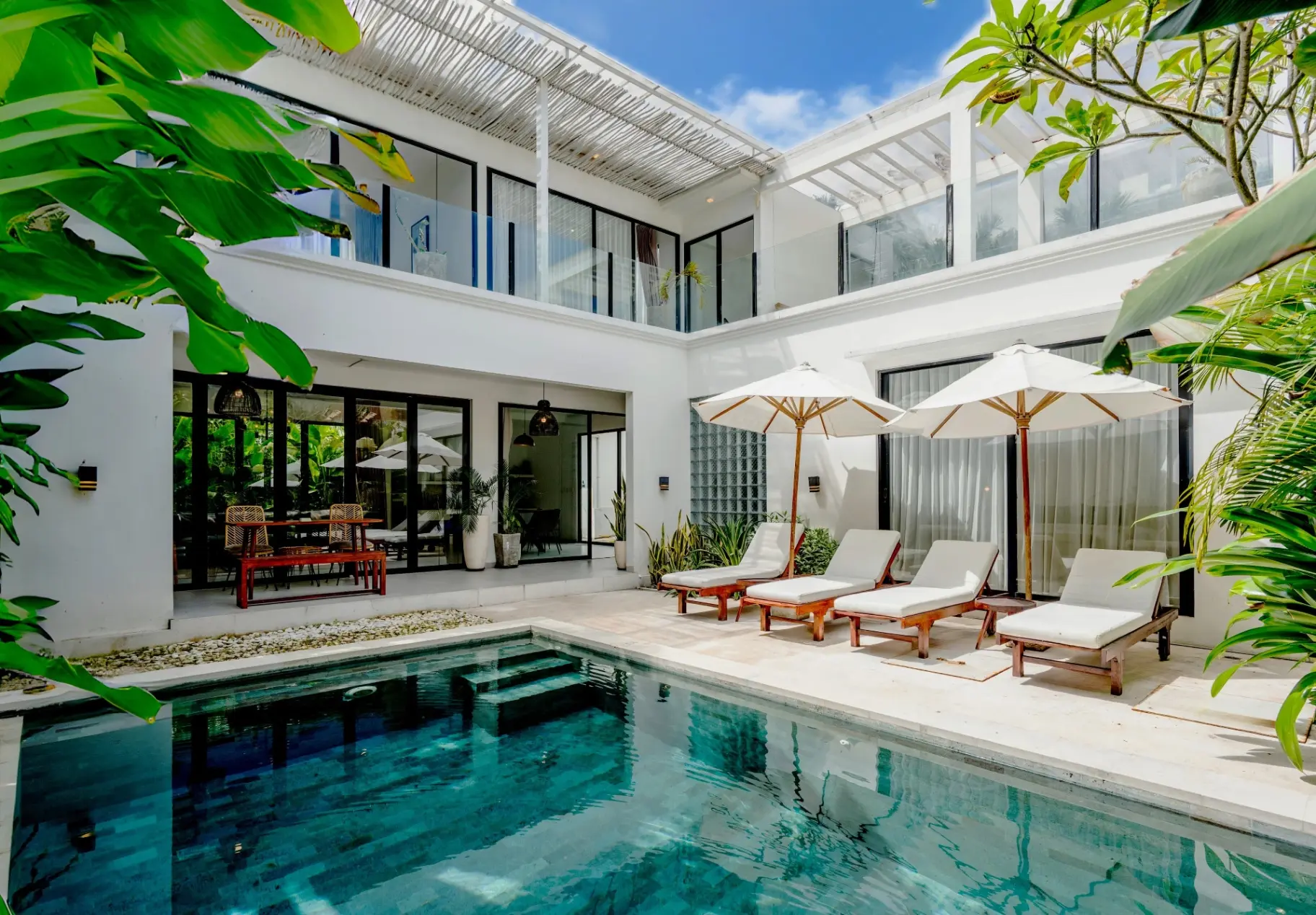 Shanti - 3BR Private Pool Villa in Heart of Canggu