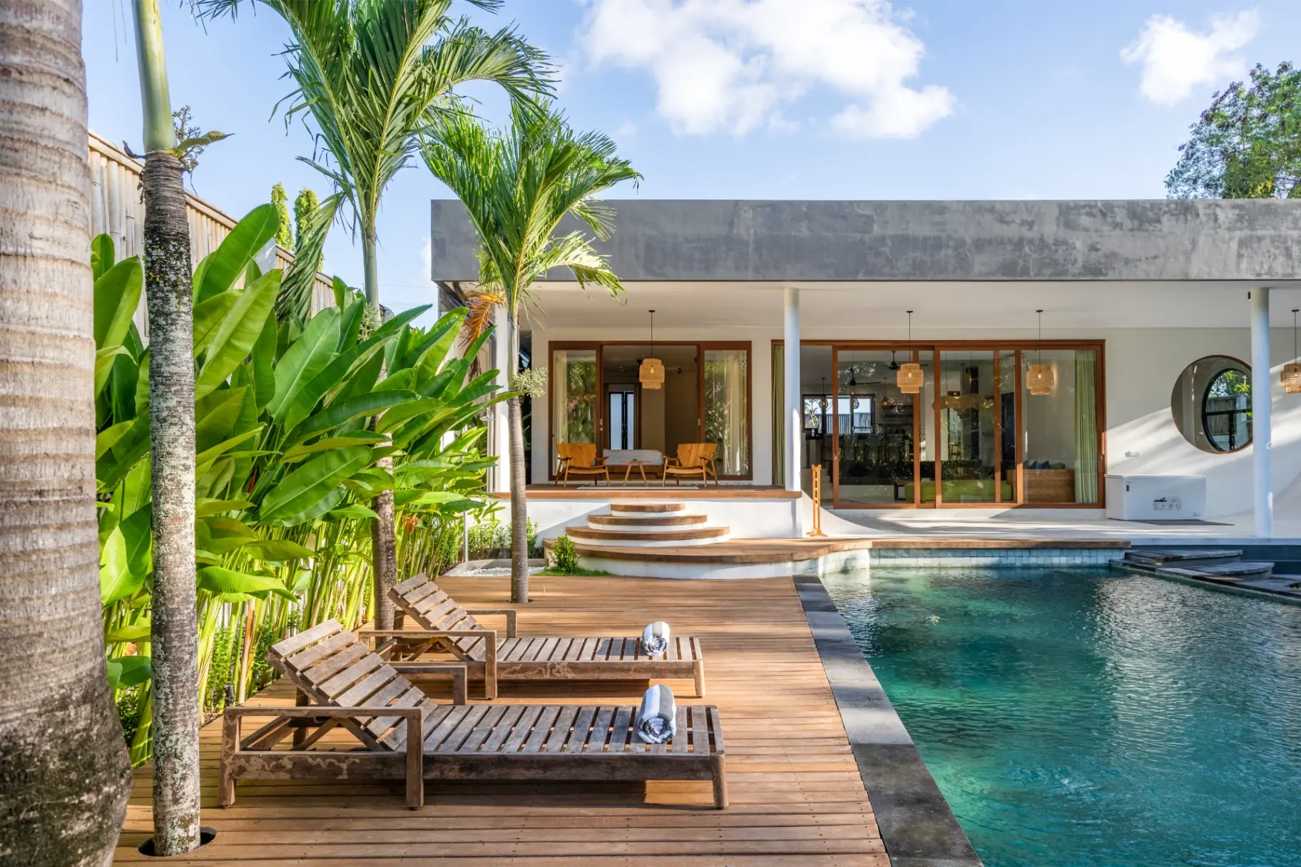 Beefy Dragon - Luxury 2BR Villa Pool, Ice Bath & Skate Ramp