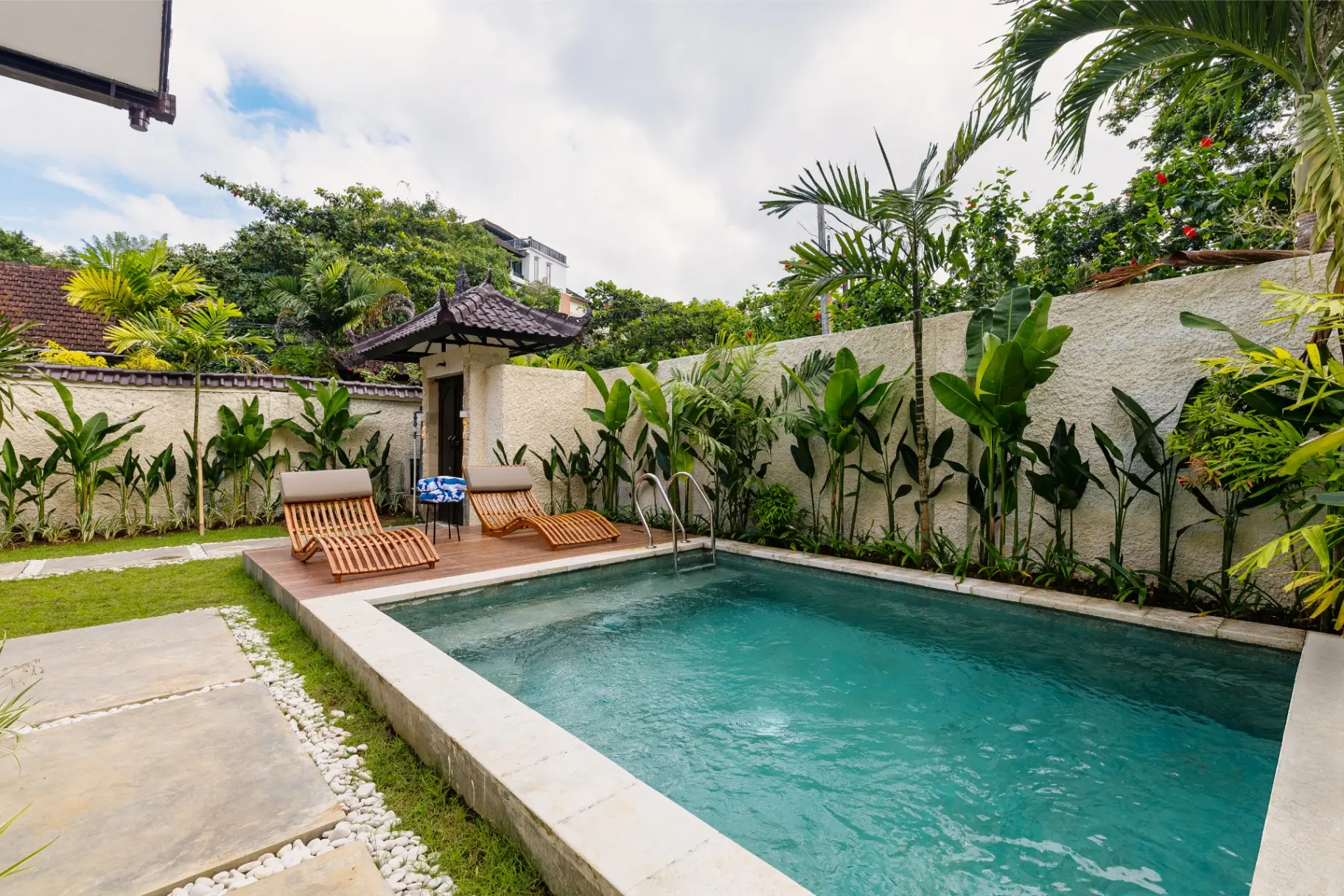 Melasti 1 - Tropical 2BR Villa w/ Pool Near Beach