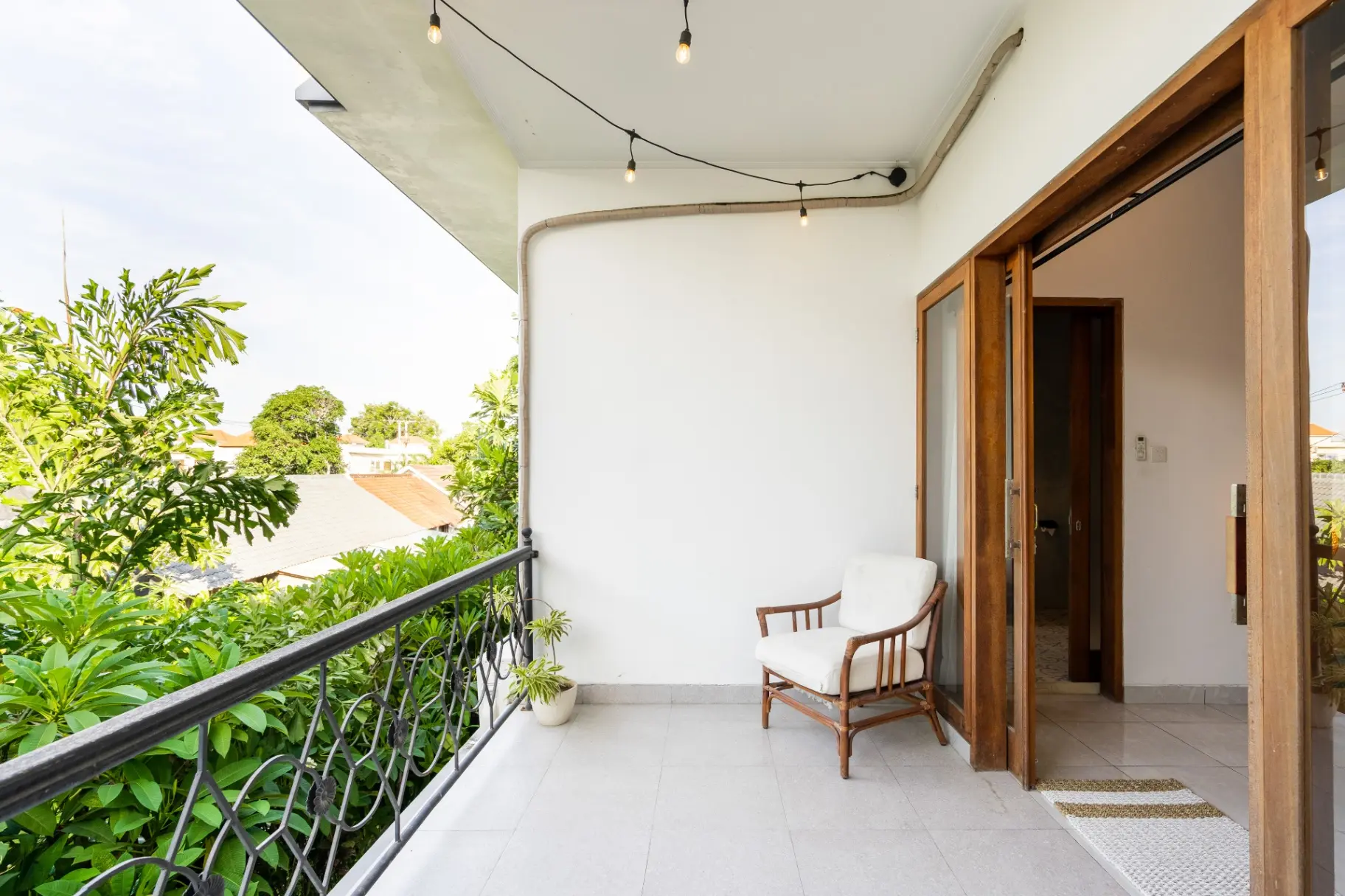 Casa Sweet Lips - Tropical 3BR Villa Pool & Garden, 900m to Beach