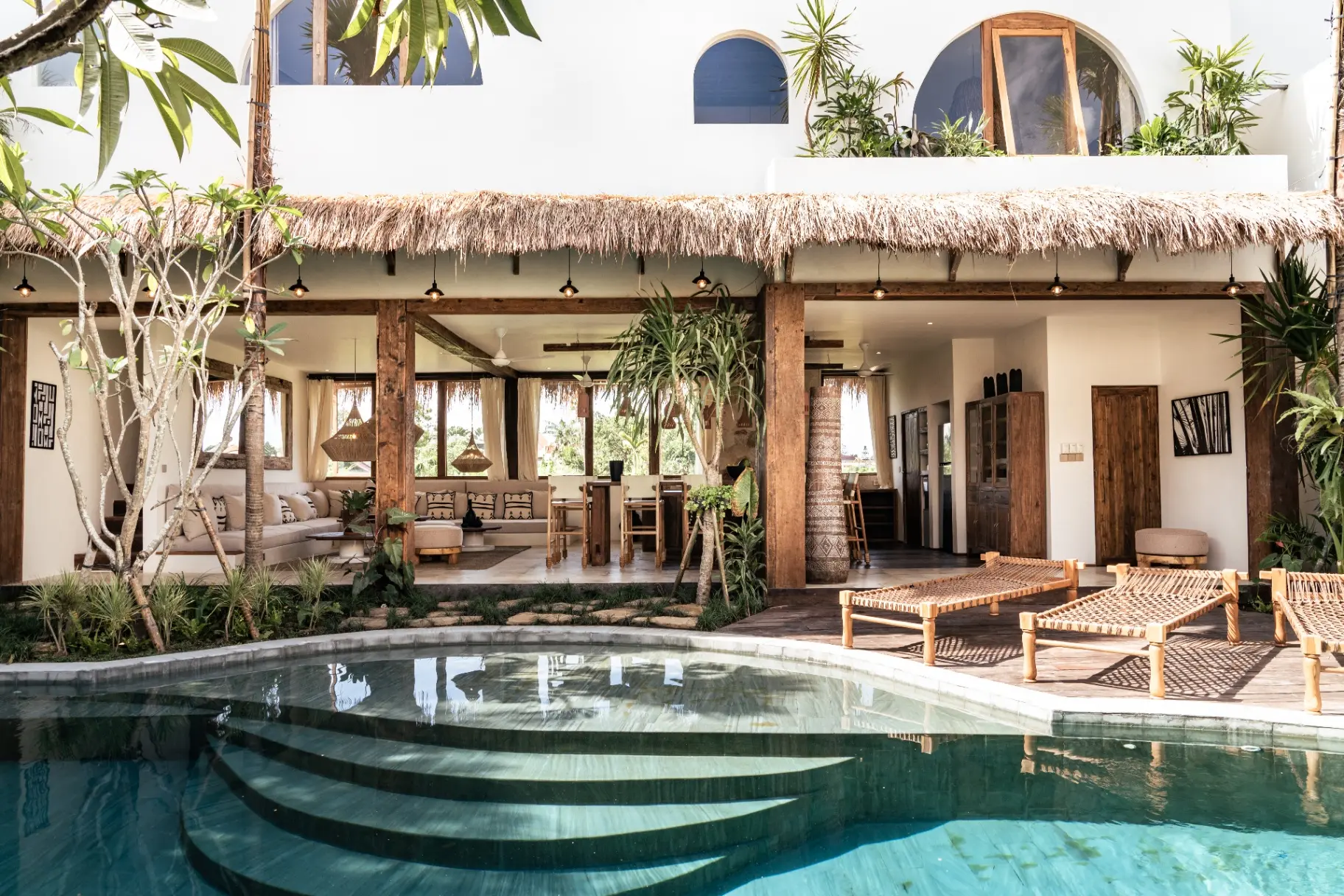 5-bedroom Modern Bohemian Villa in Kerobokan