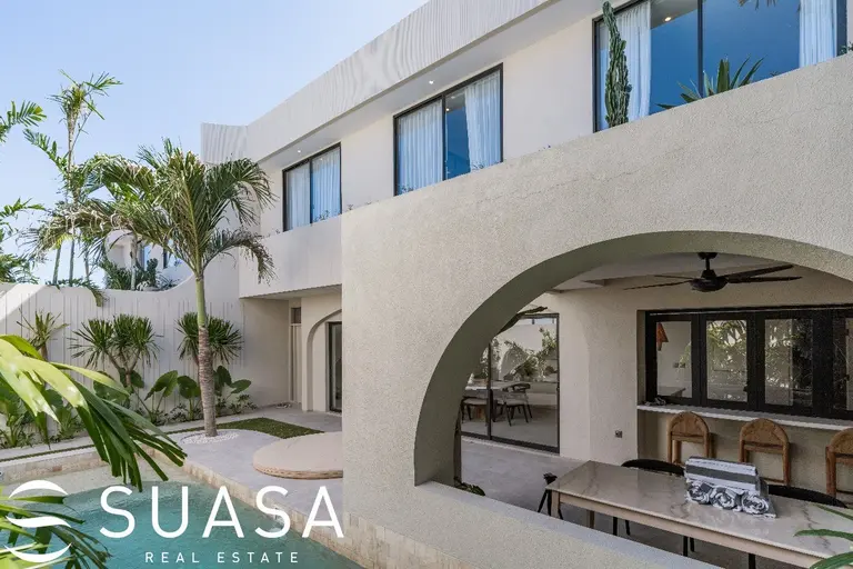 A Tranquil 3BR Villa in the Heart of Umalas in Canggu - Image 2