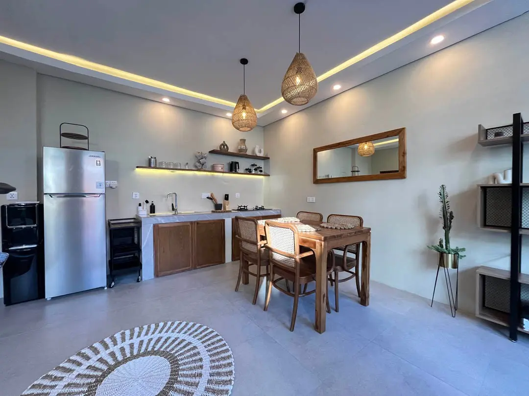 Modern 3BR Villa w/ Rooftop & Pool