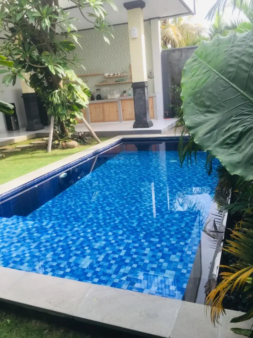 3 BEDROOM VILLA IN CANGGU, PADONAN