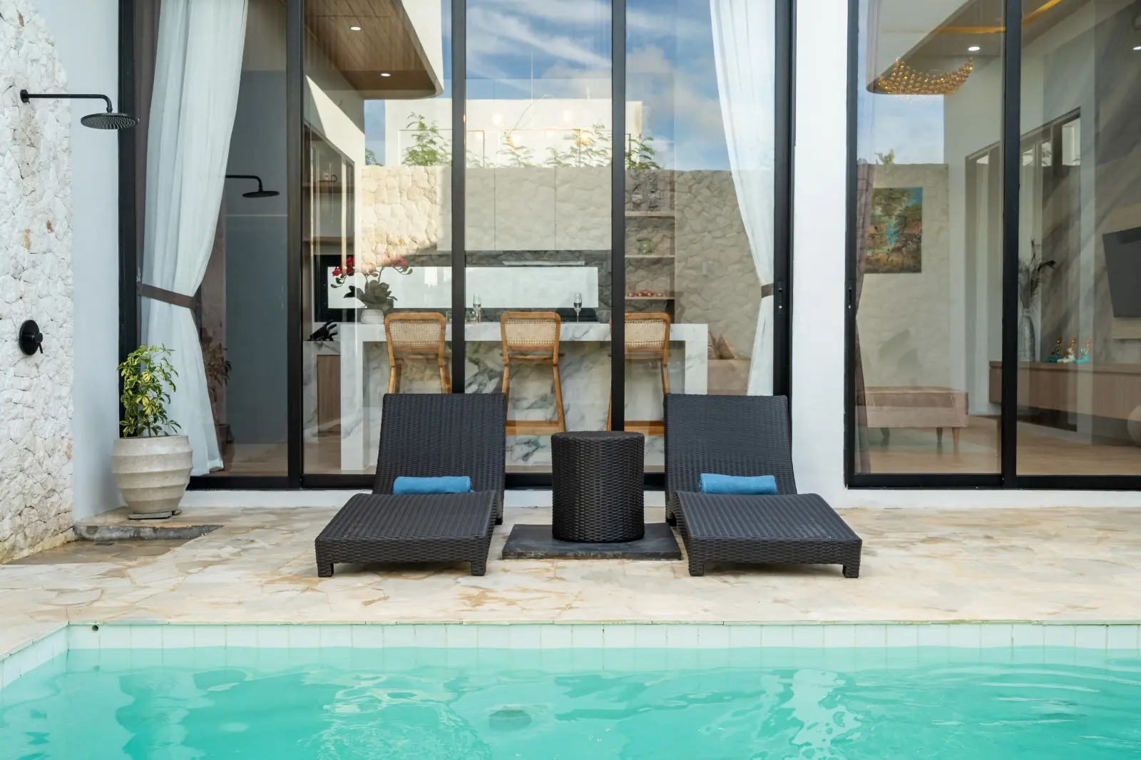 NEW 2 BR VILLA FOR MONTHLY / YEARLY RENTAL in KEDUNGU Area