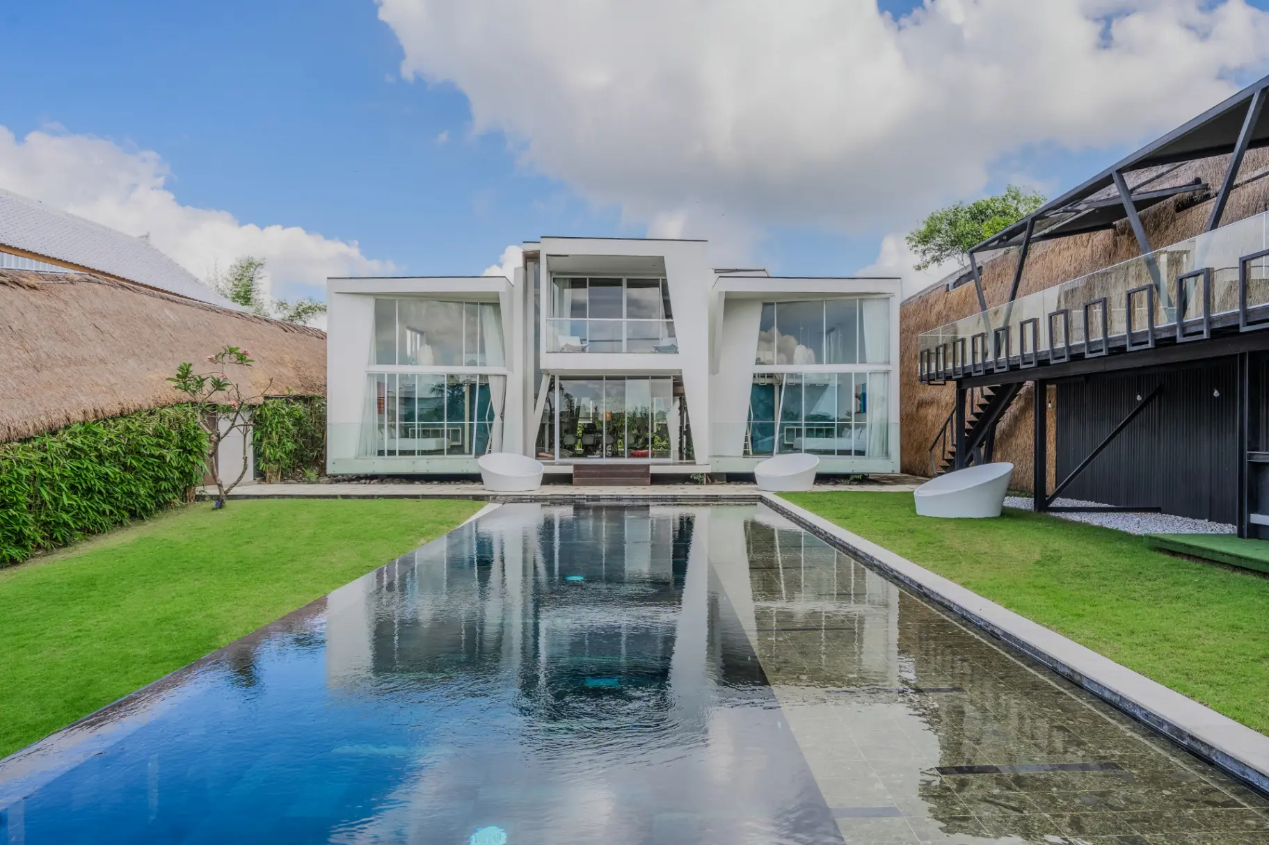 Wabi Sabi - Designer 4BR Pererenan Villa with Infinity Pool