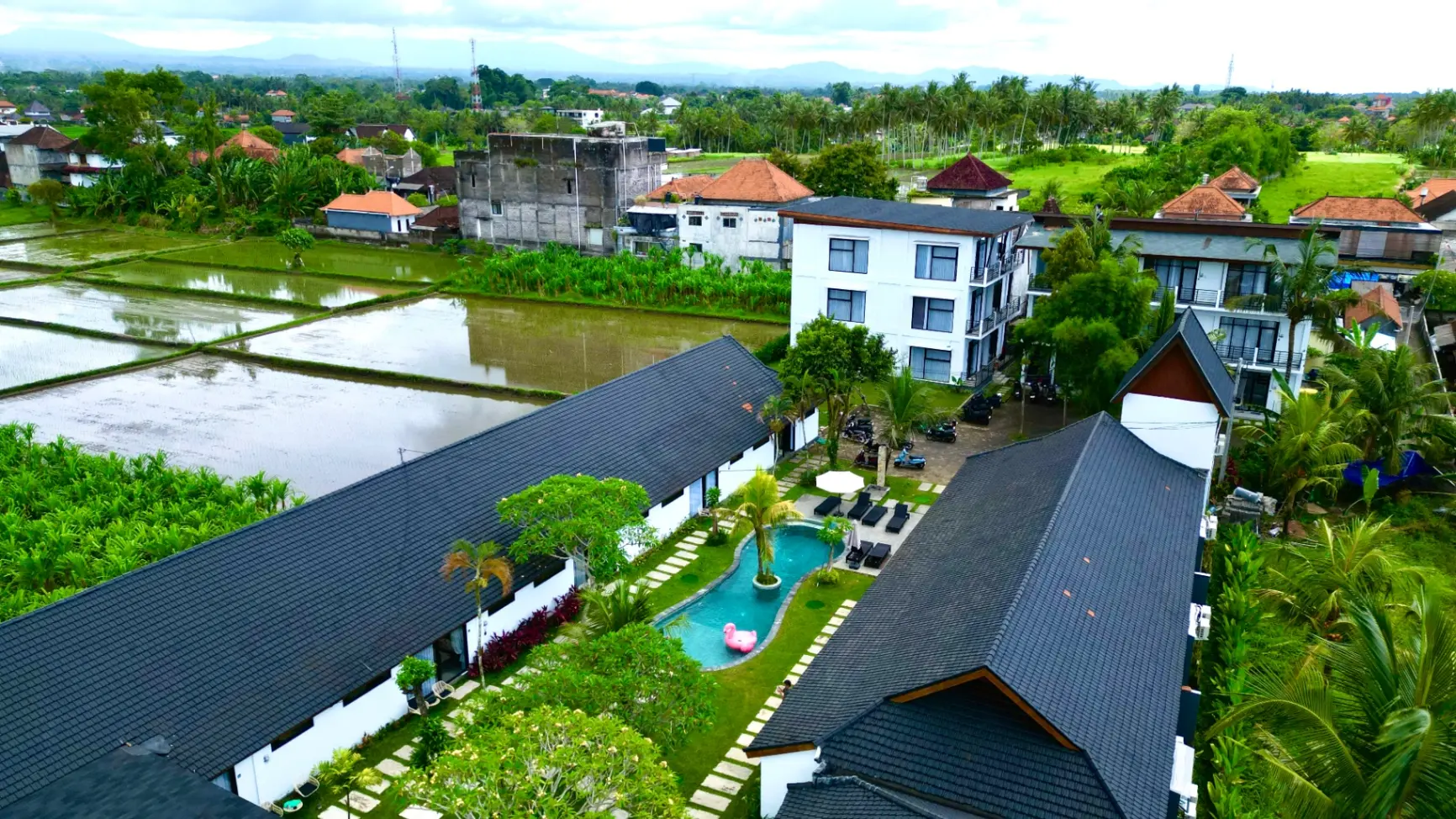 Ubud Modern Minimal Bali Studio - Loutunduh