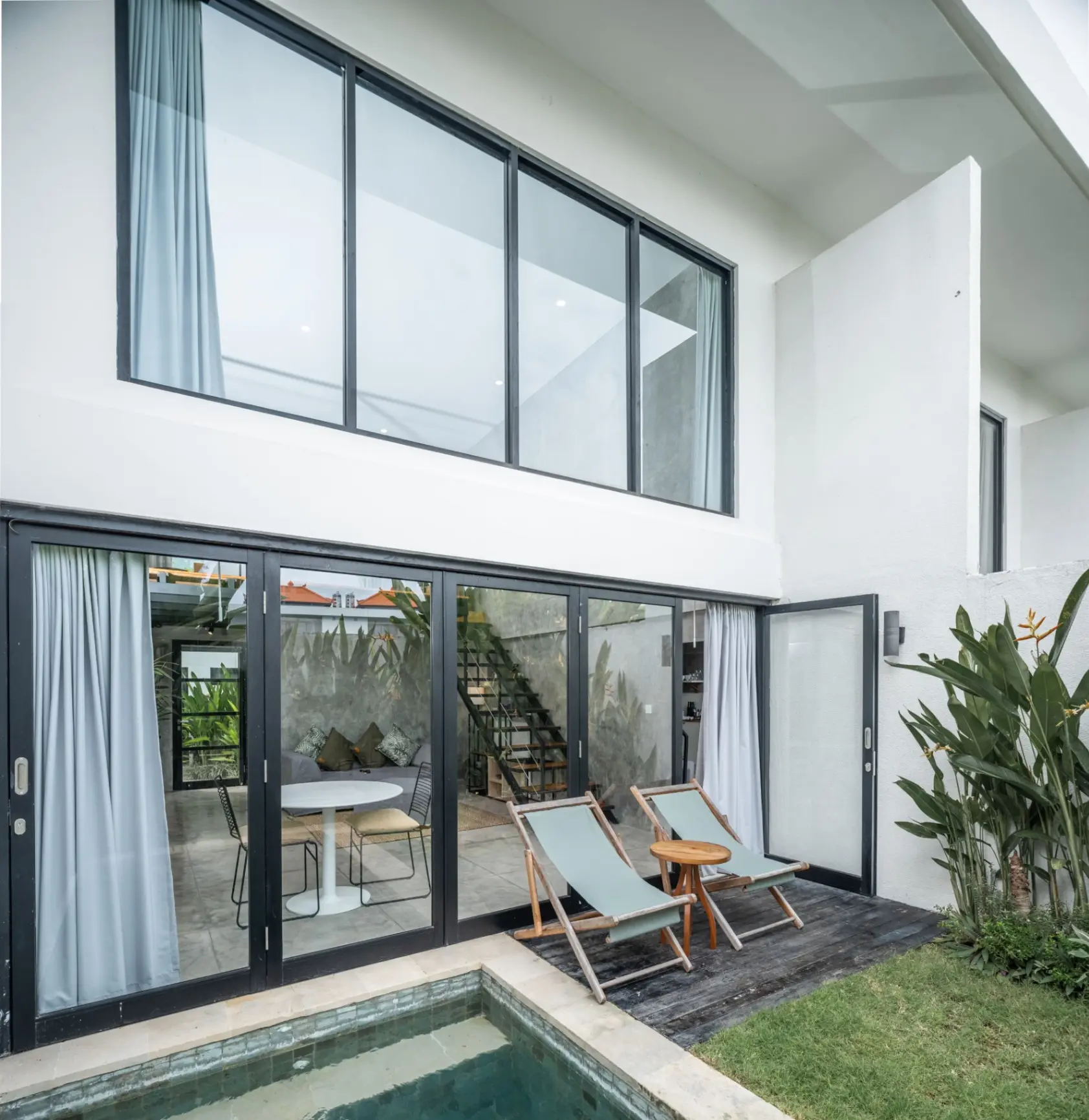 Canggu 2Plex - Modern Deluxe Lofts with Private Pool In Canggu