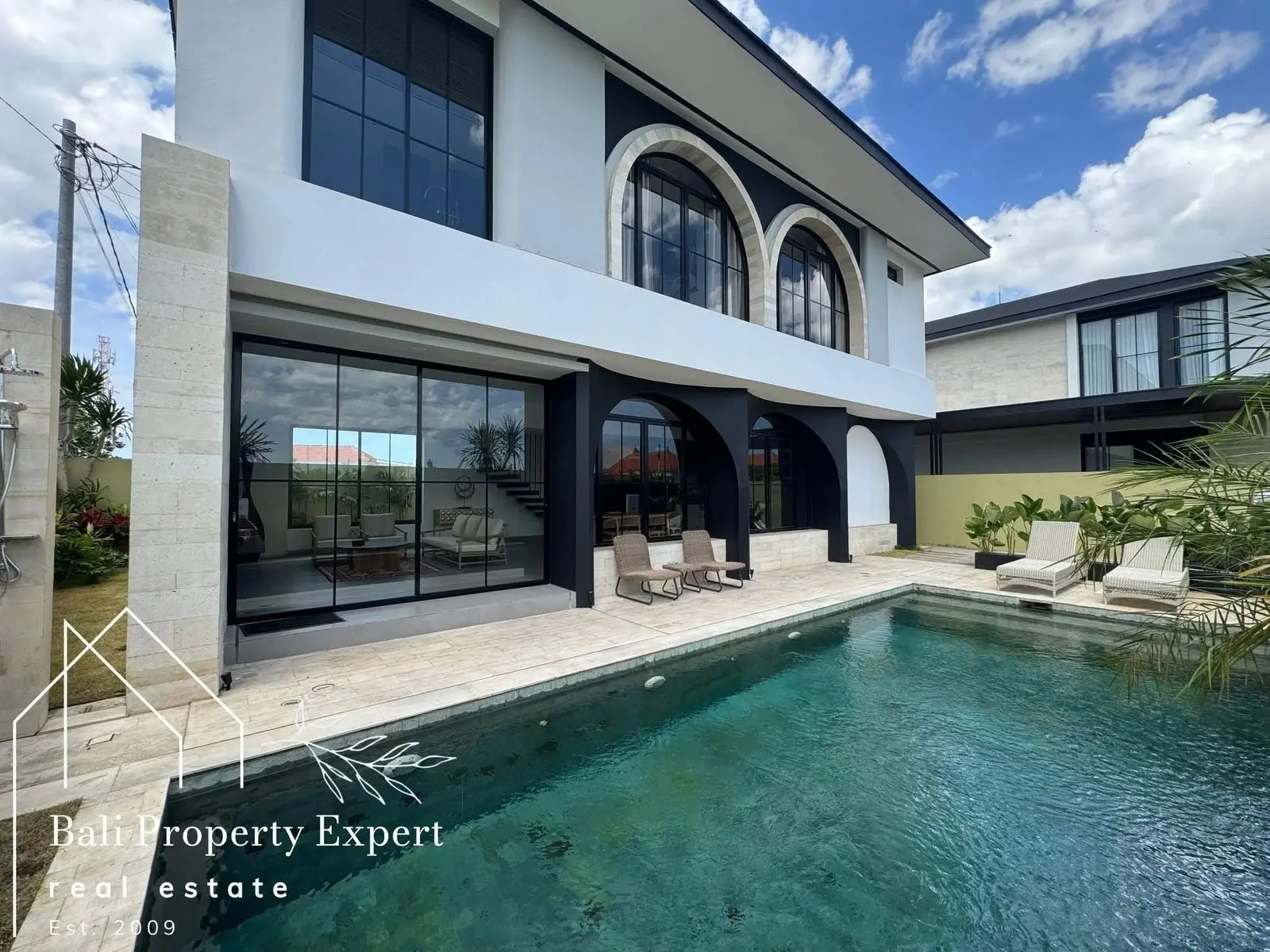 Villa For Rent 3 Bed In Seseh,Mengwi Badung Bali SA-3773