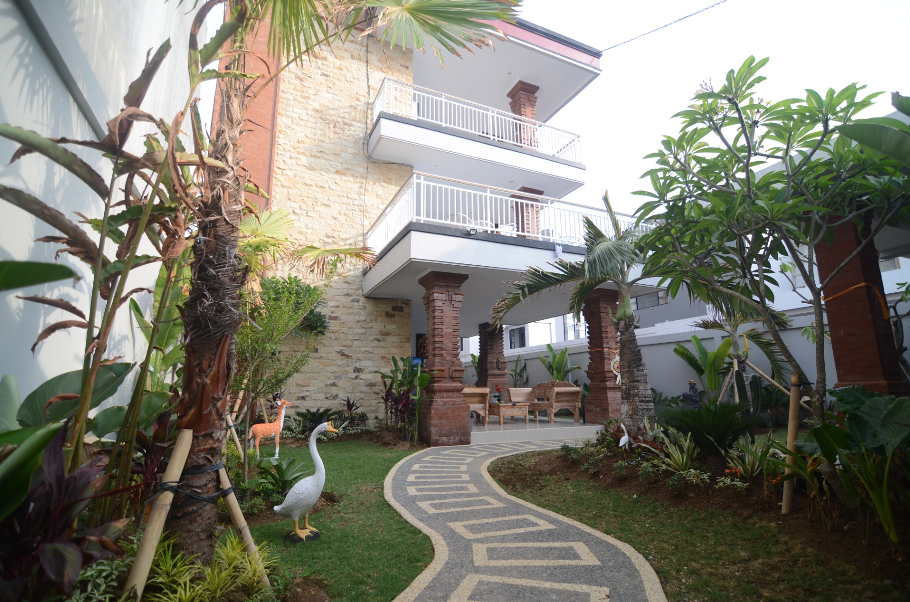 Villa image 3