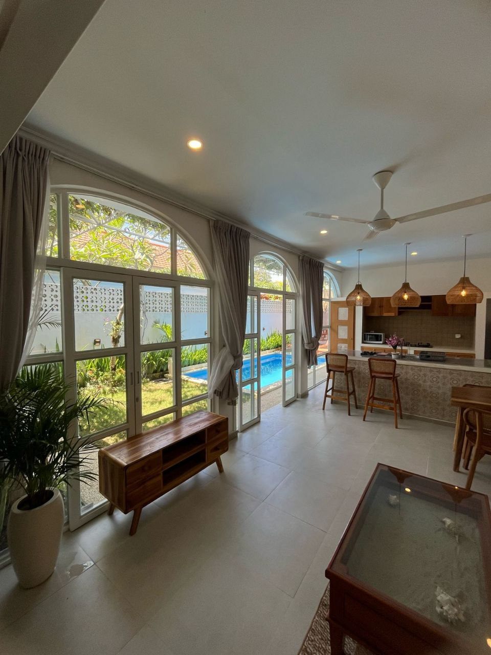 Villa image 2