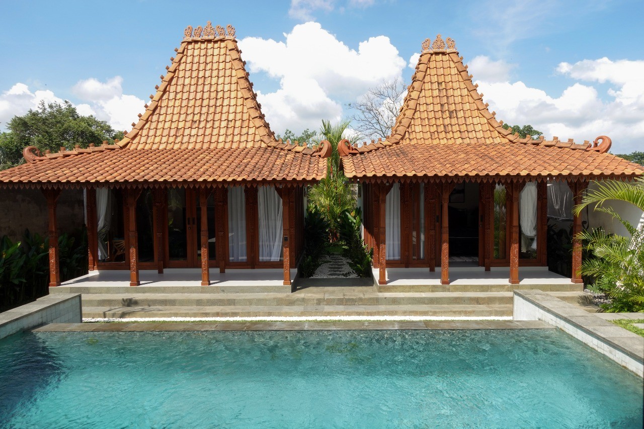 Villa image 2