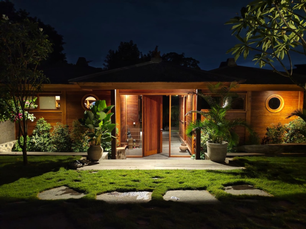 Villa image 2