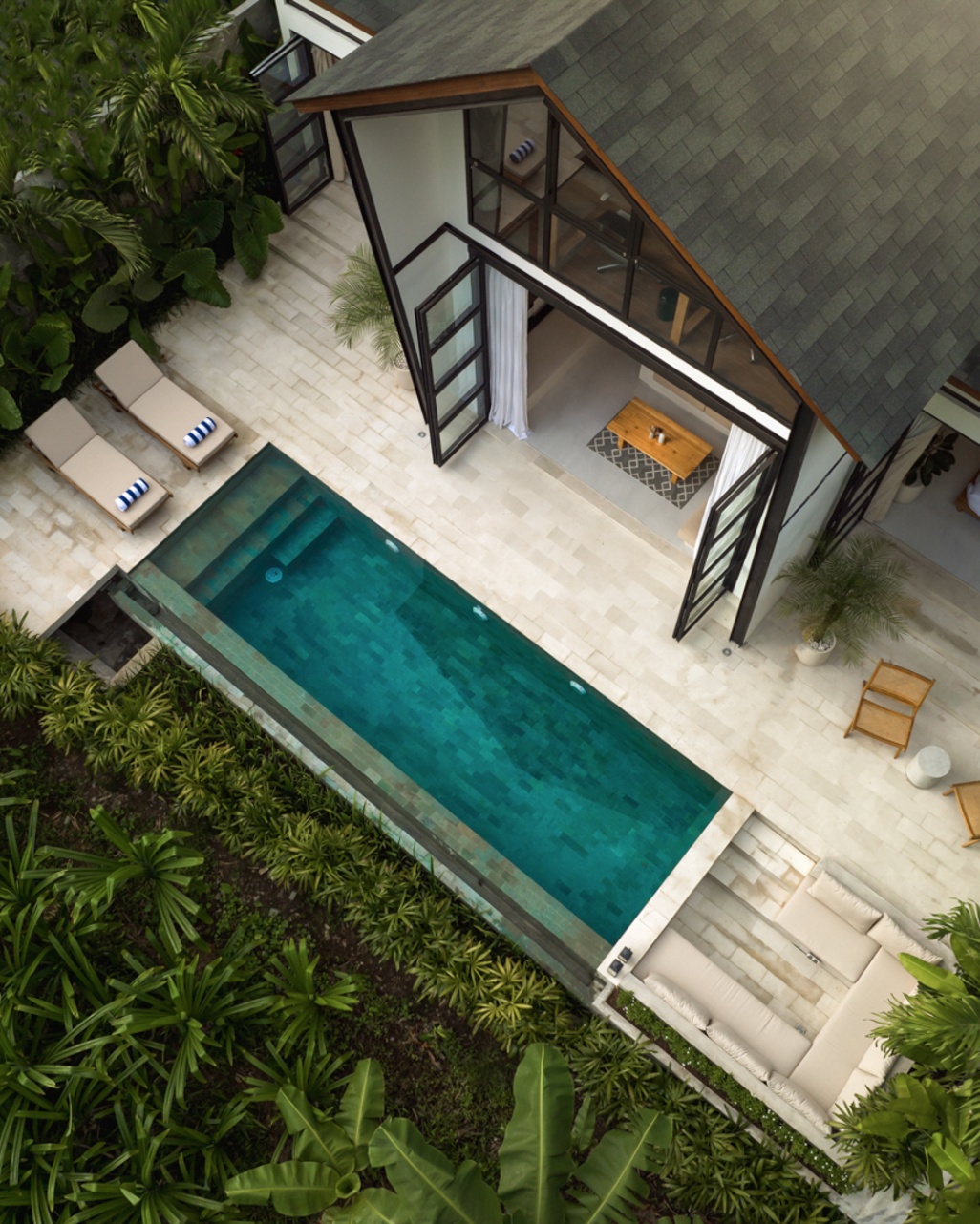 Villa image 2