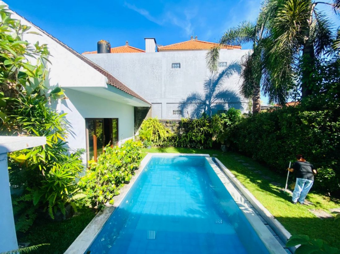 Villa image 2