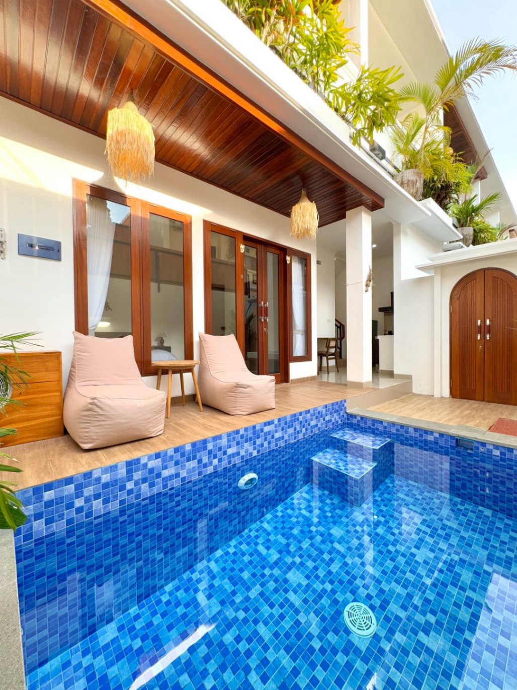 Villa image 1