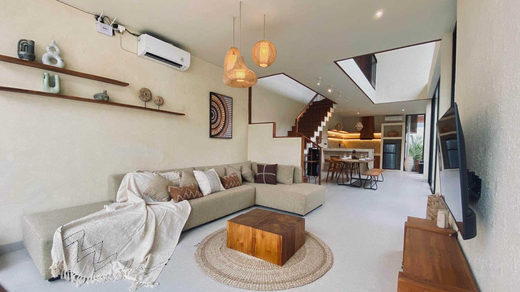 Villa image 2