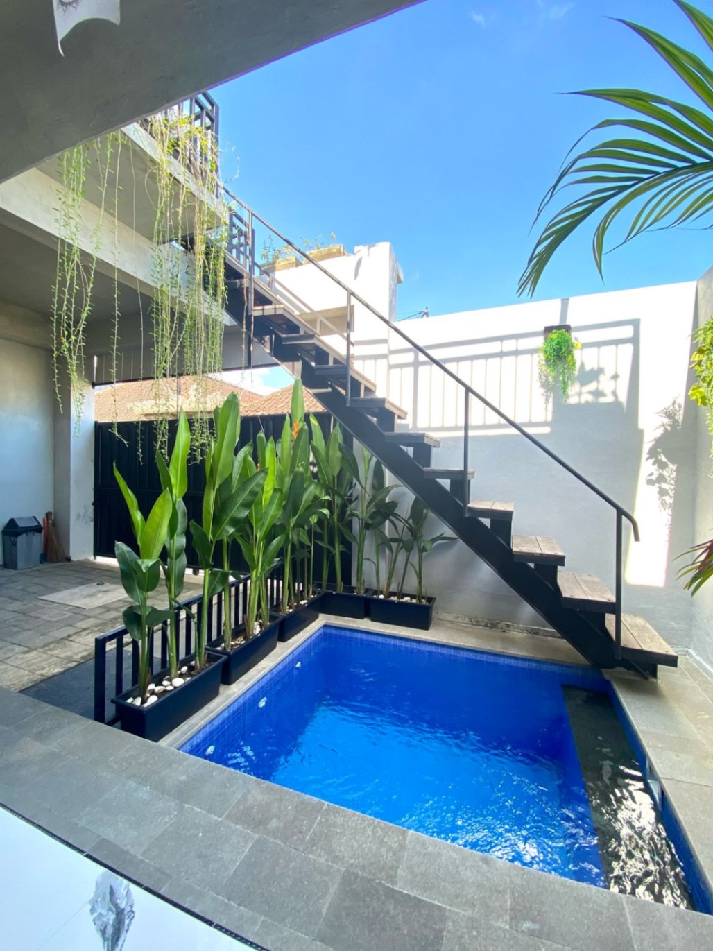Villa image 1