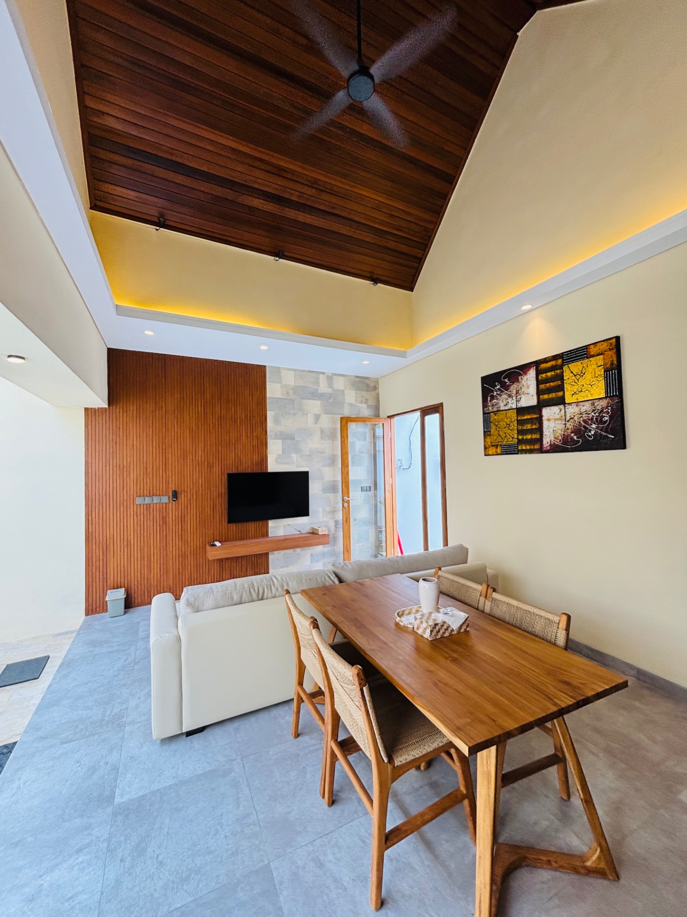 Villa image 3