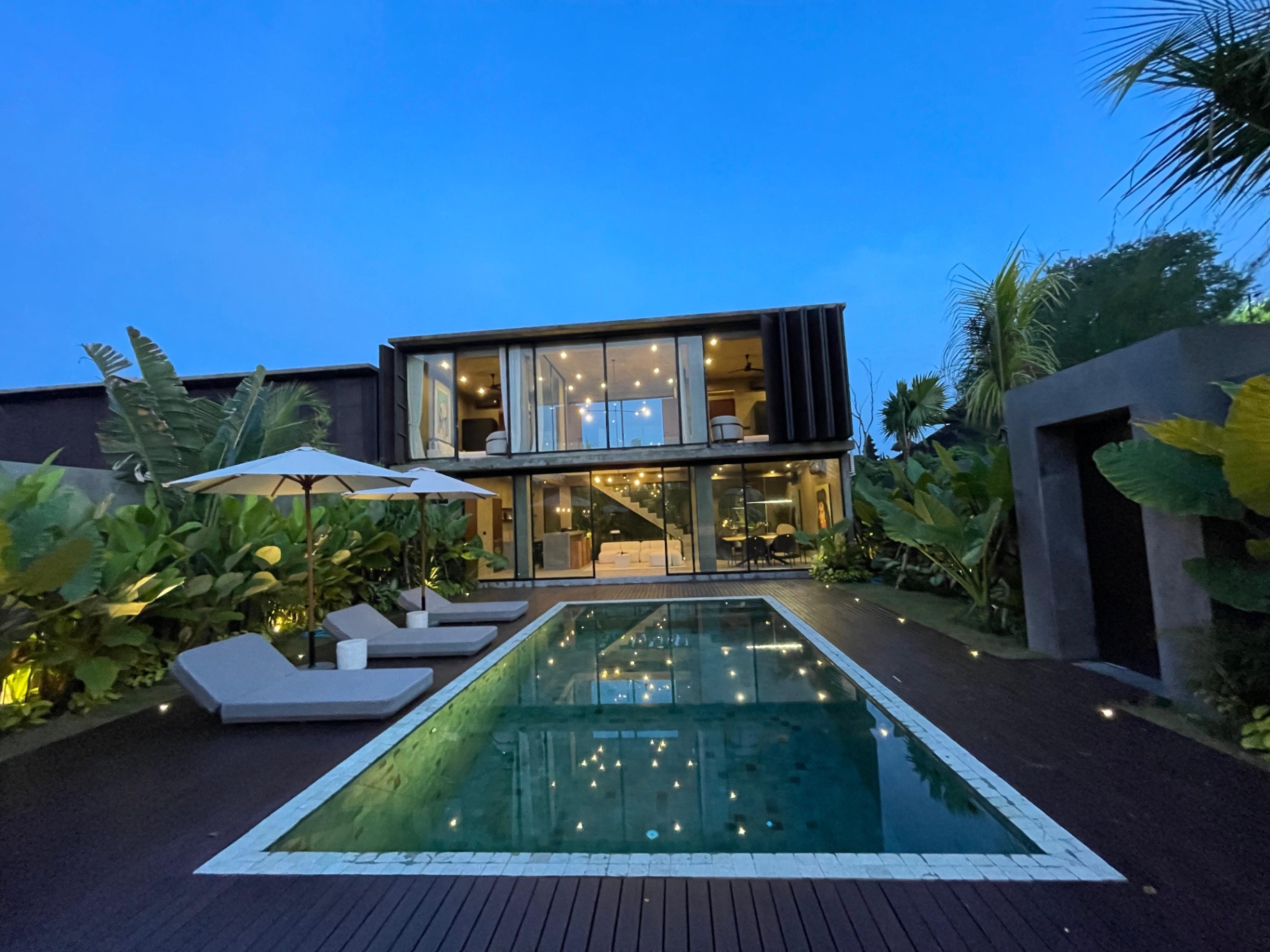 Villa image 1