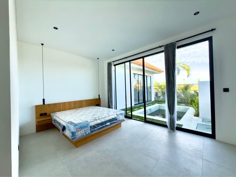 Villa image 1