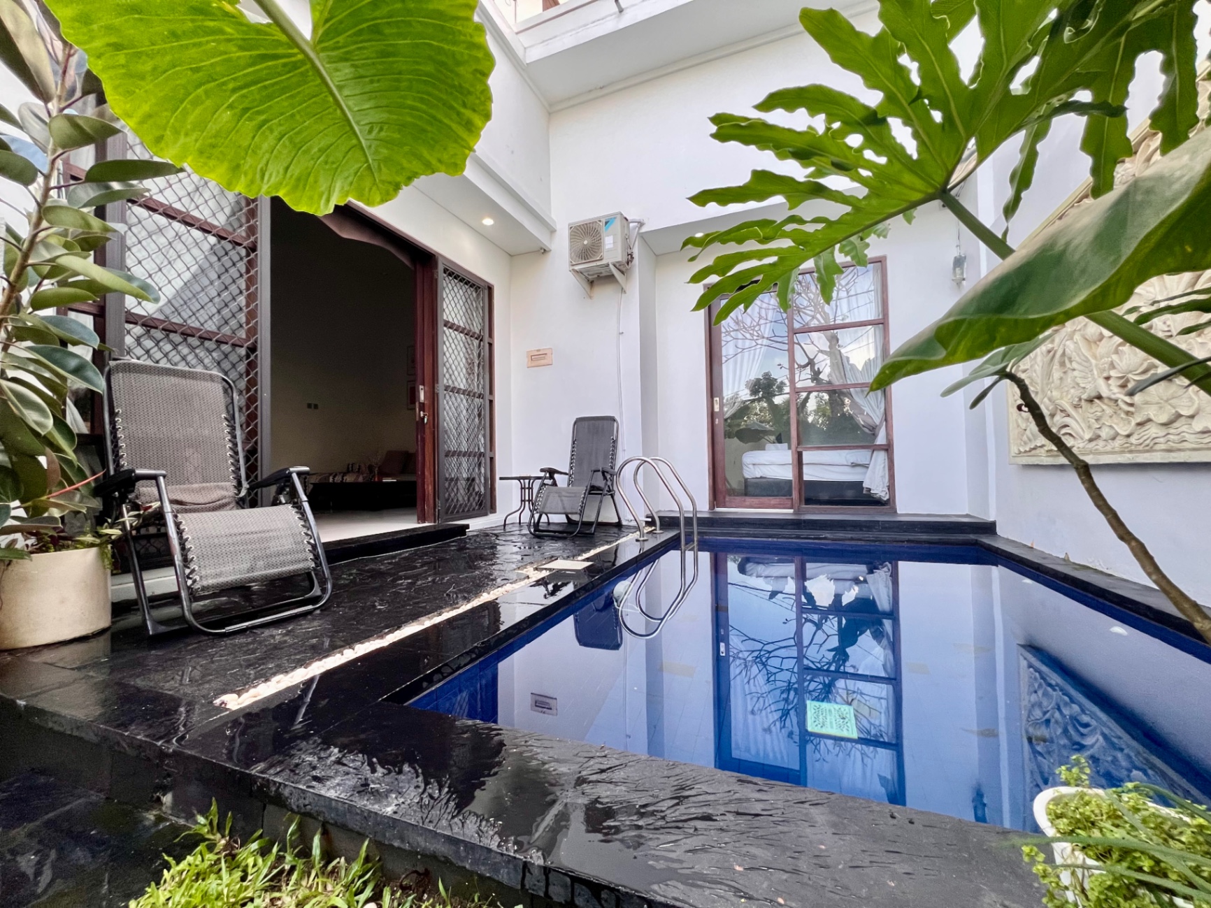 Villa image 2