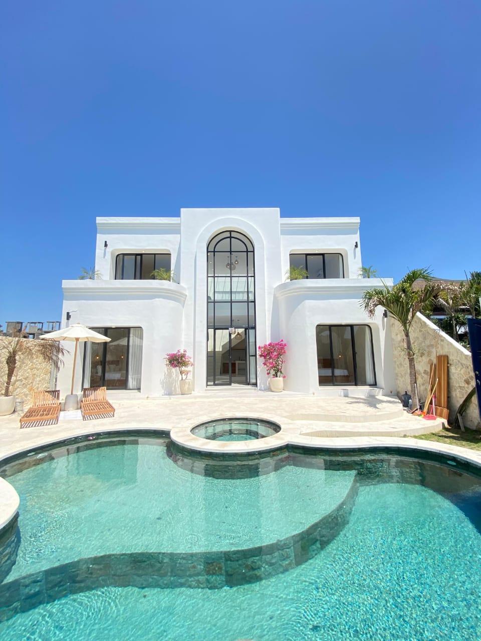 Villa image 1