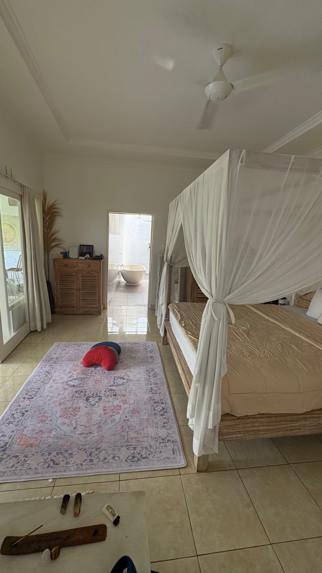 Villa image 1