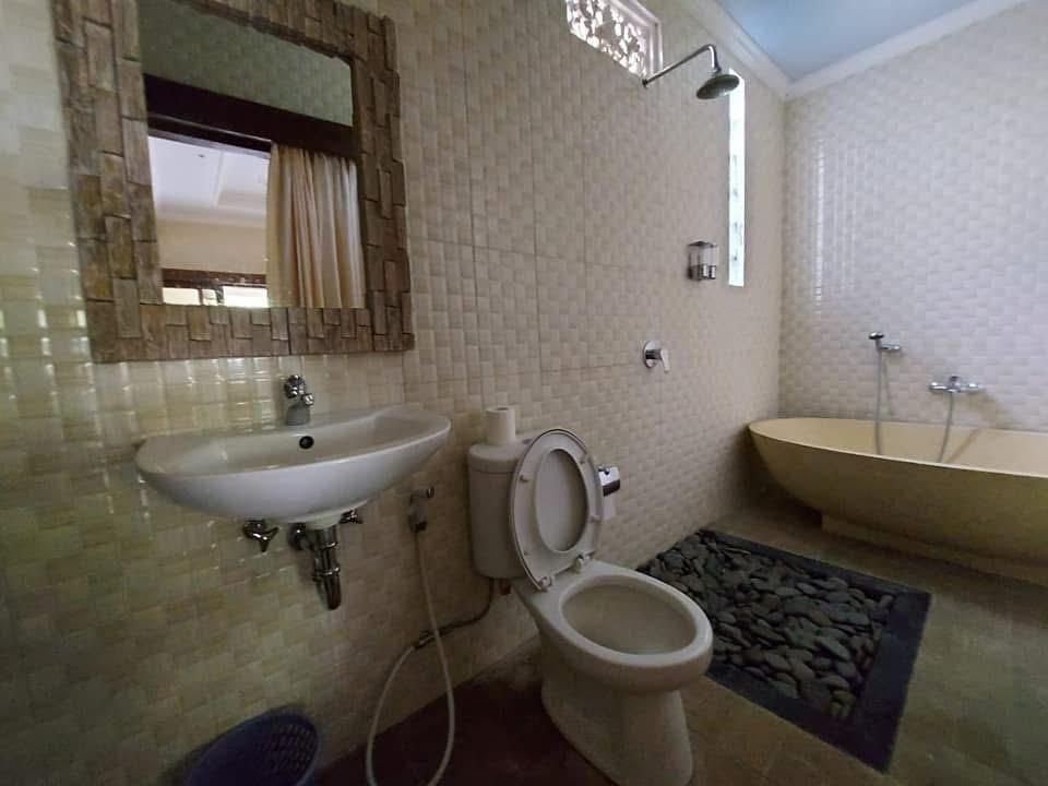Villa image 2
