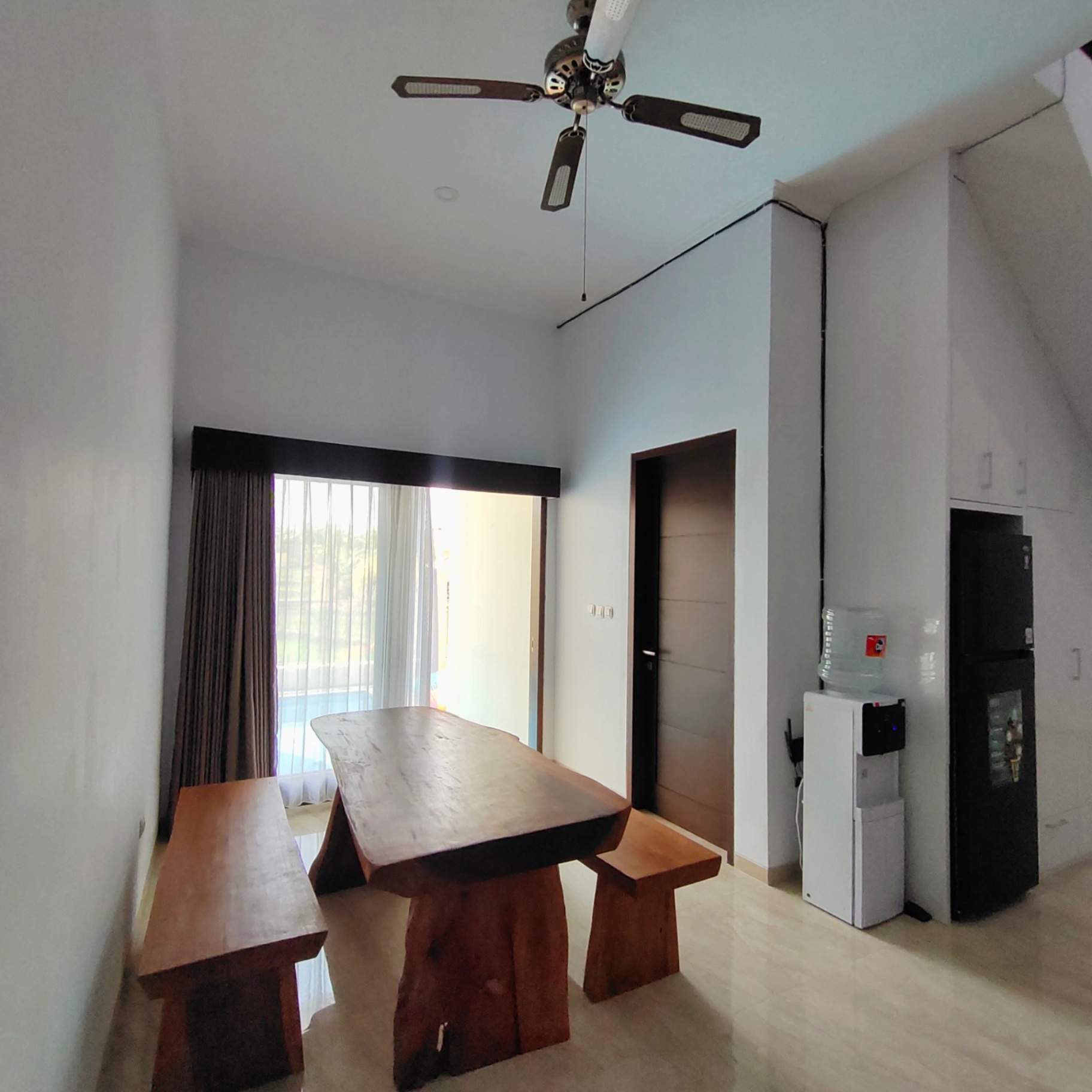 Villa image 2