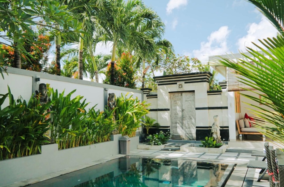 Villa image 1