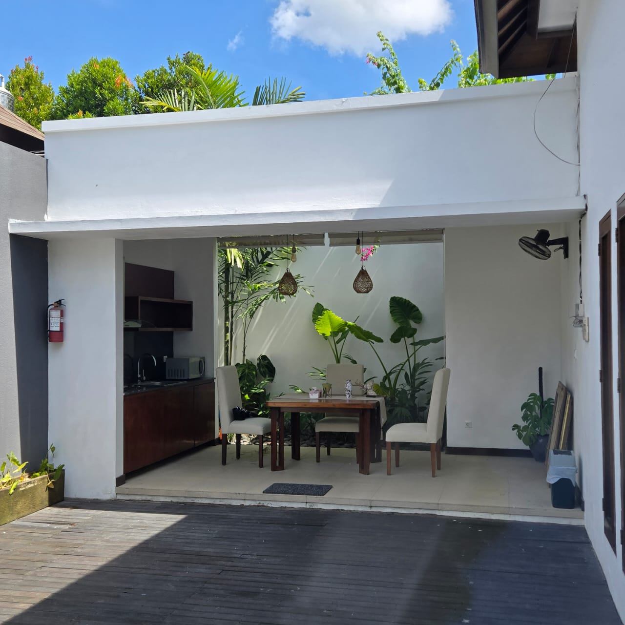Villa image 1