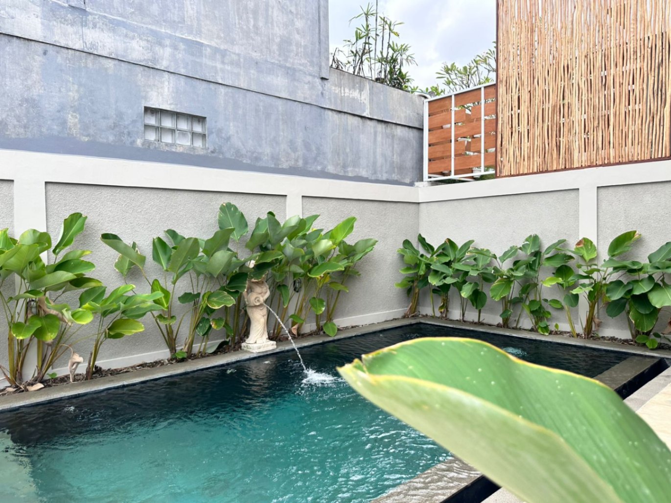 Villa image 1