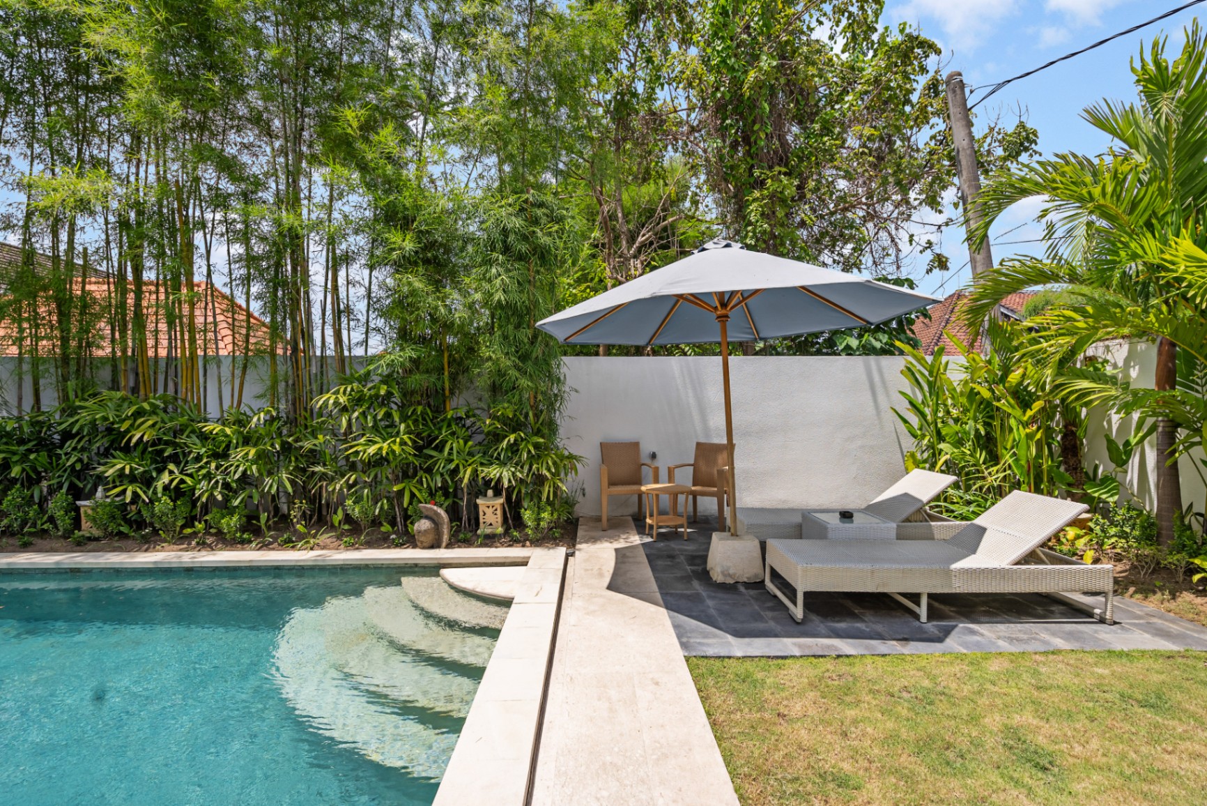 Villa image 2