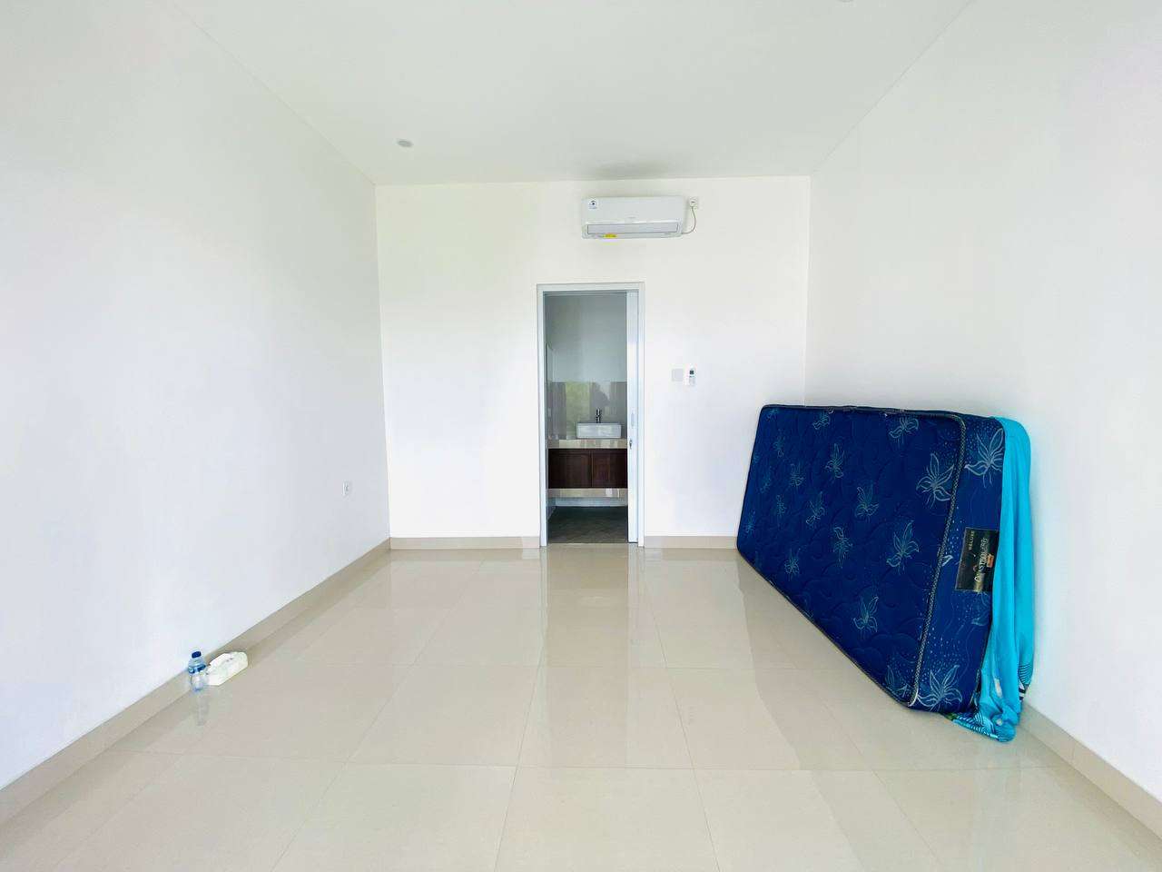 Villa image 5