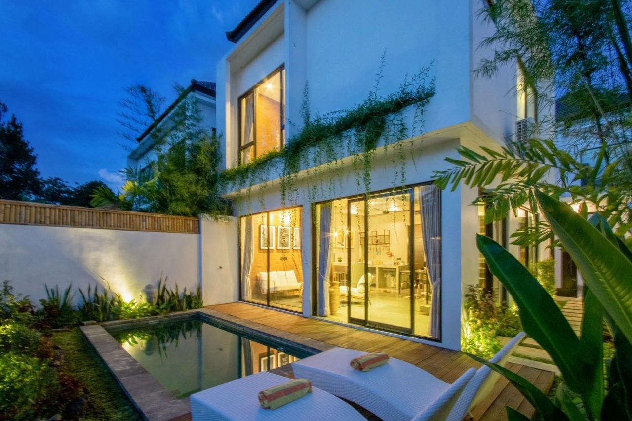 Villa image 1