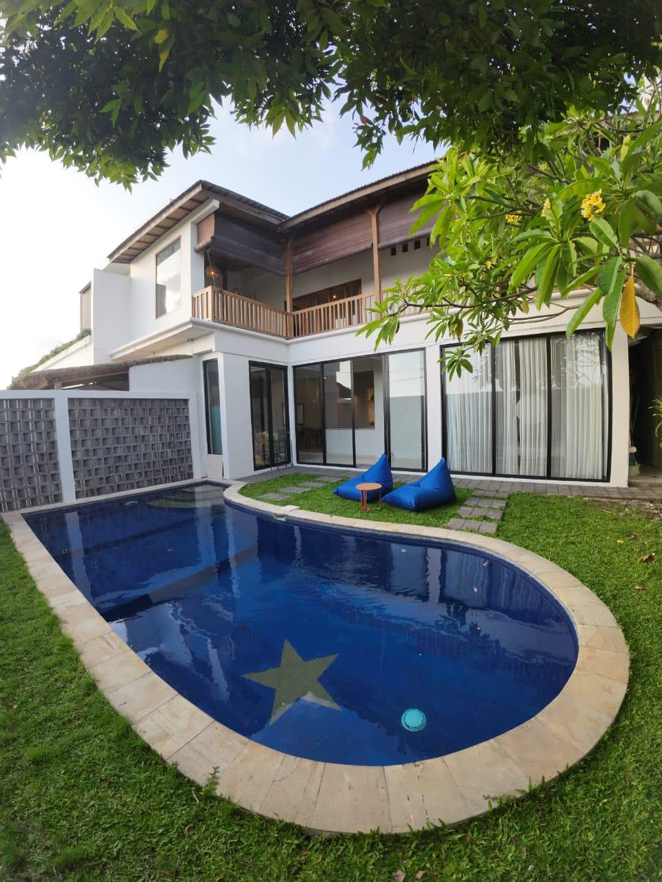 Villa image 4