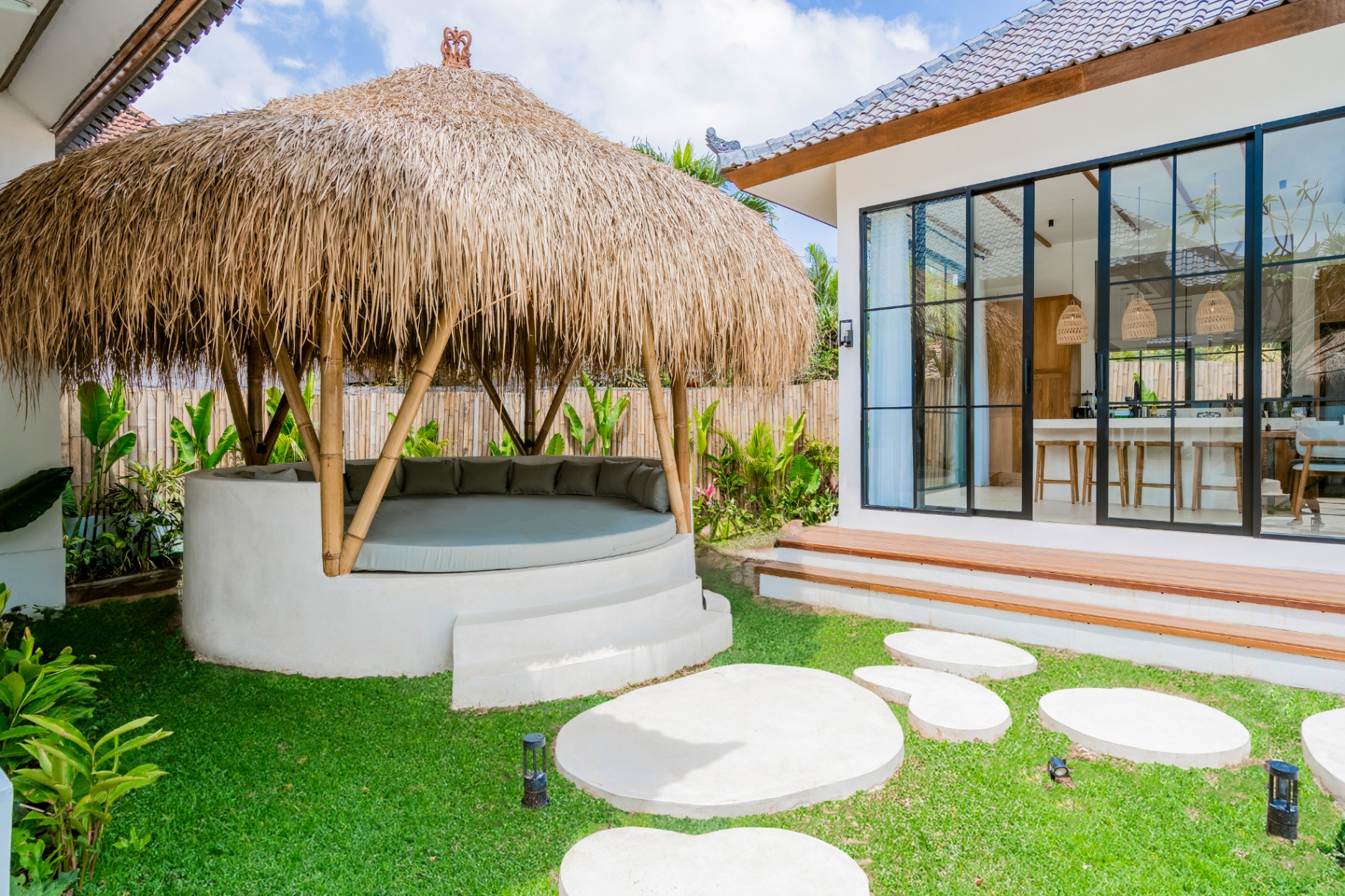 Villa image 4