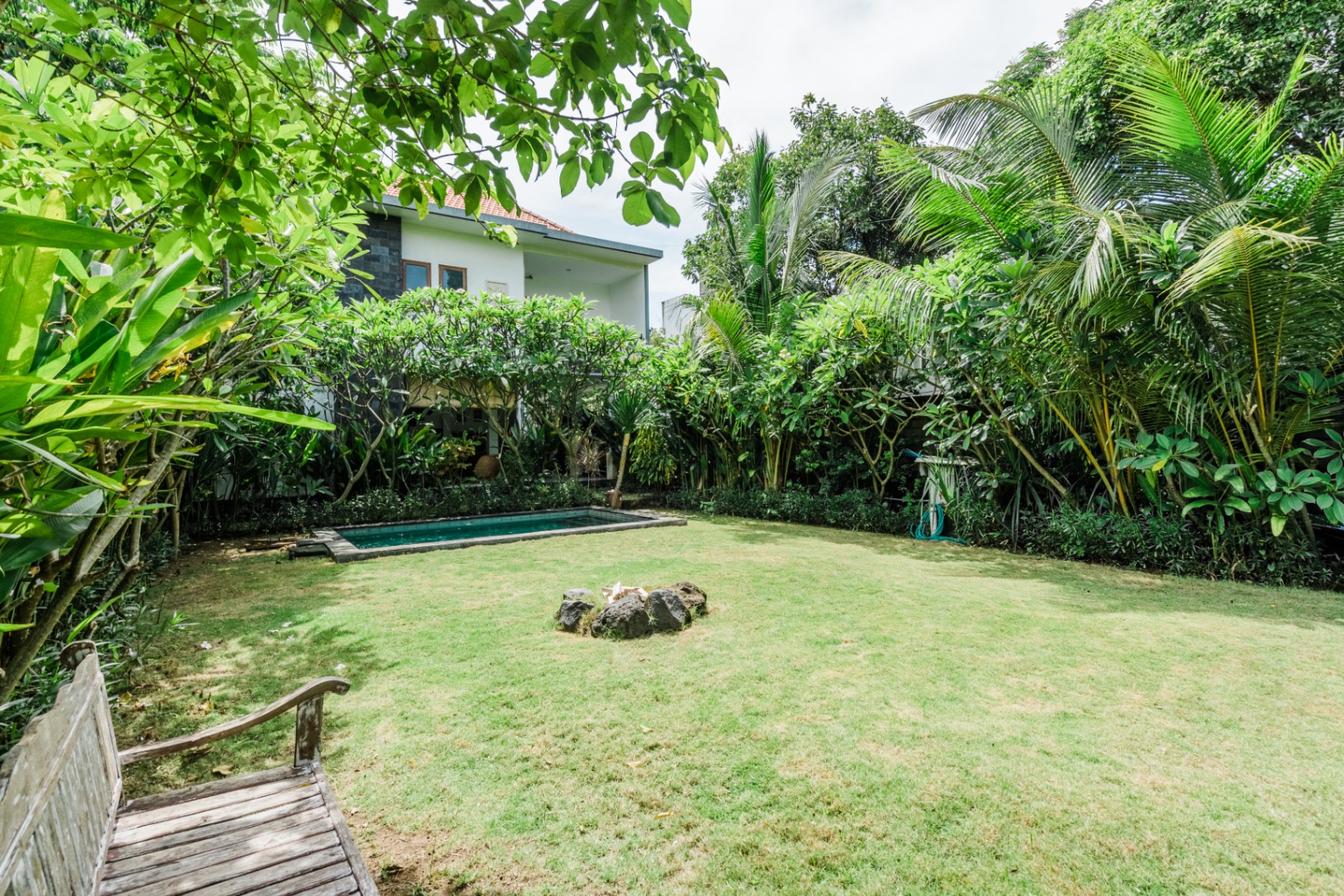Villa image 2