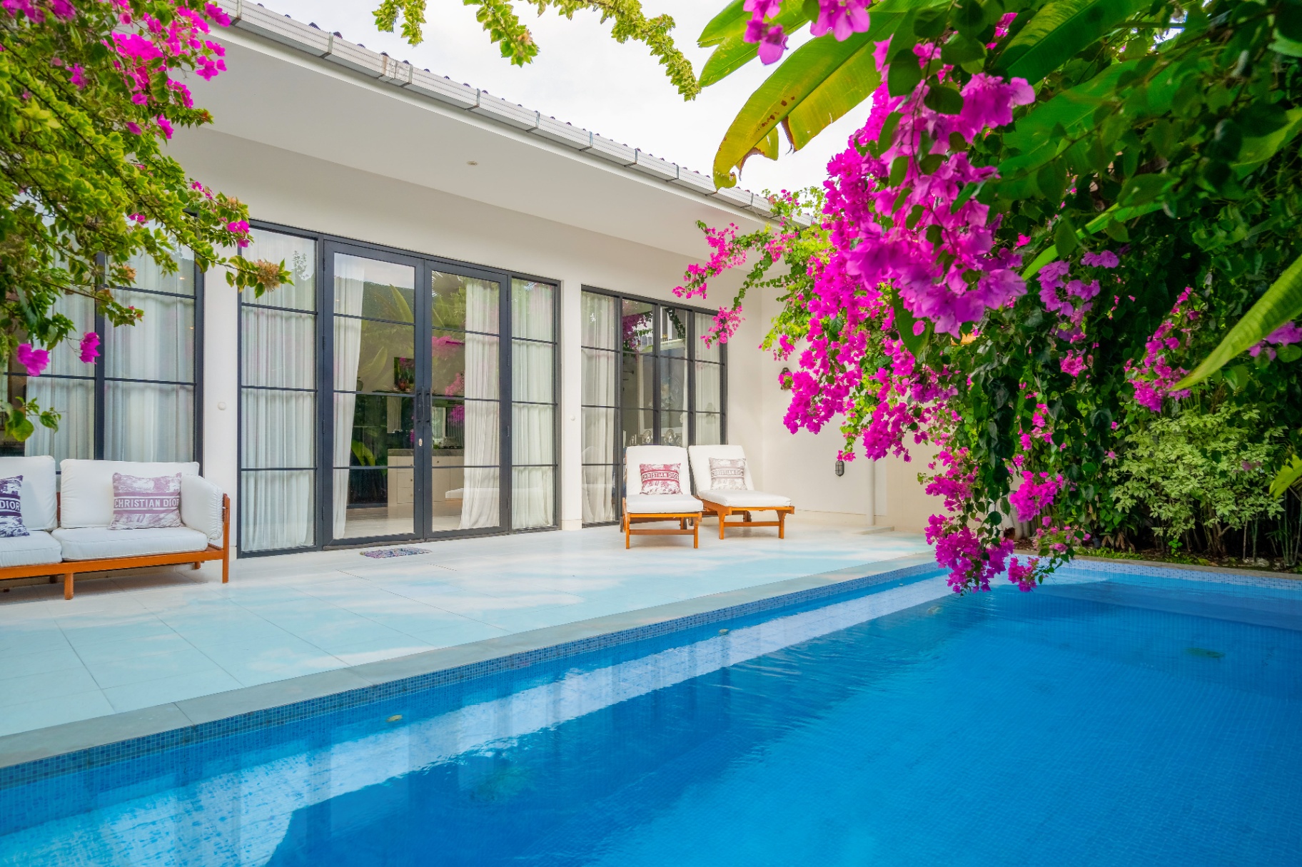 Villa image 2