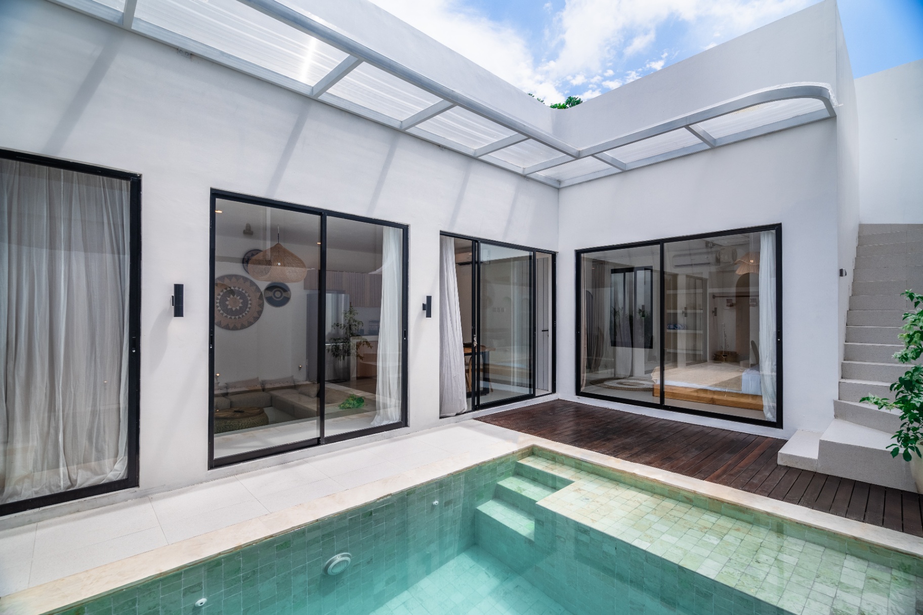 2BR Designer Villa – Pool, Rooftop, Berawa