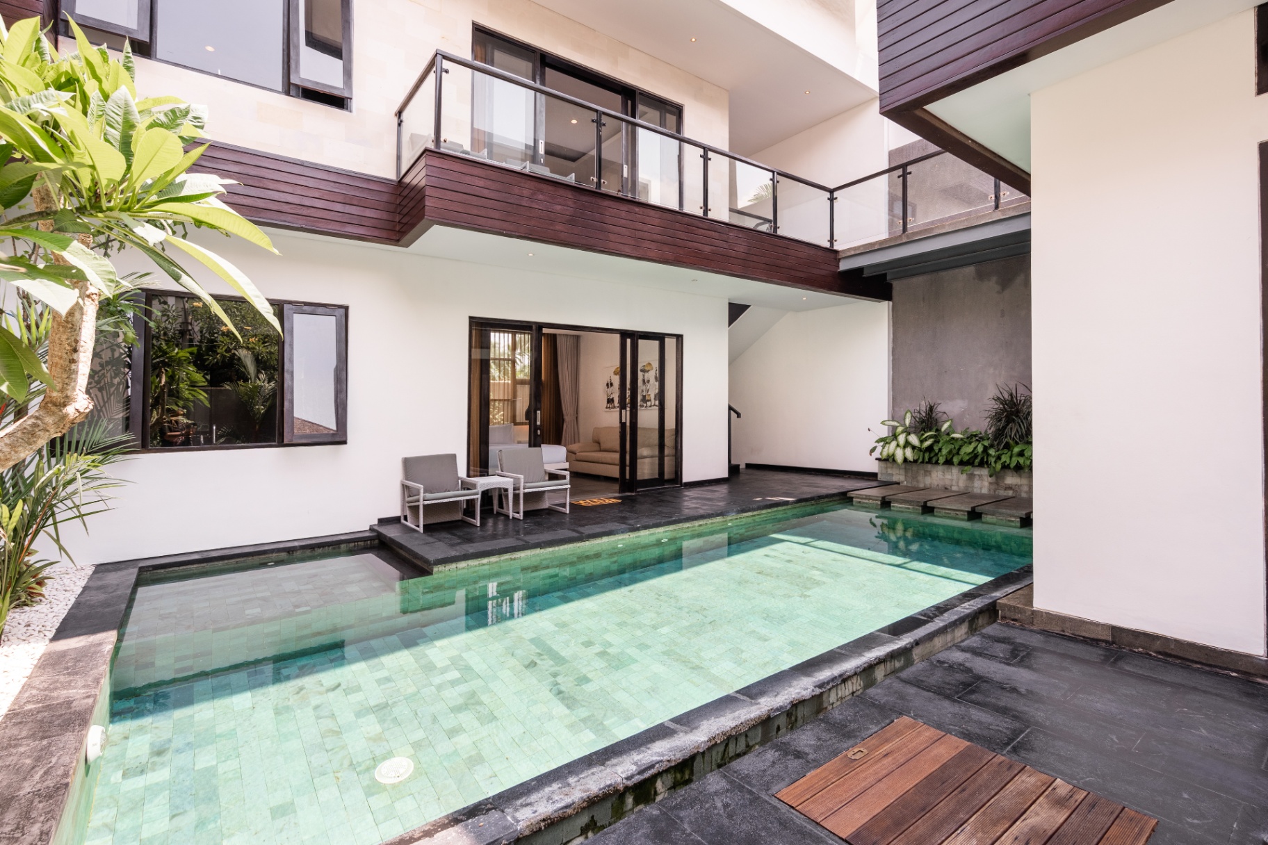 Villa image 2