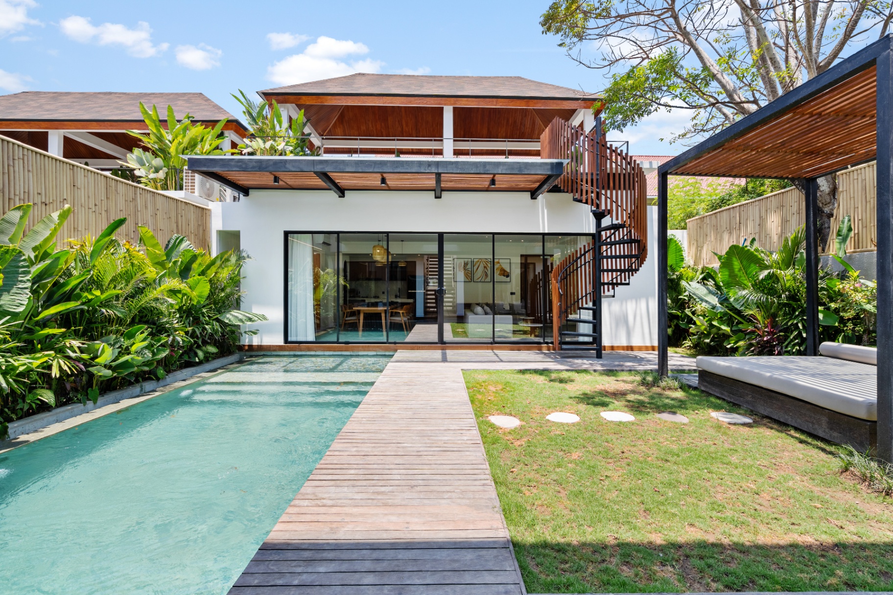 Villa image 2