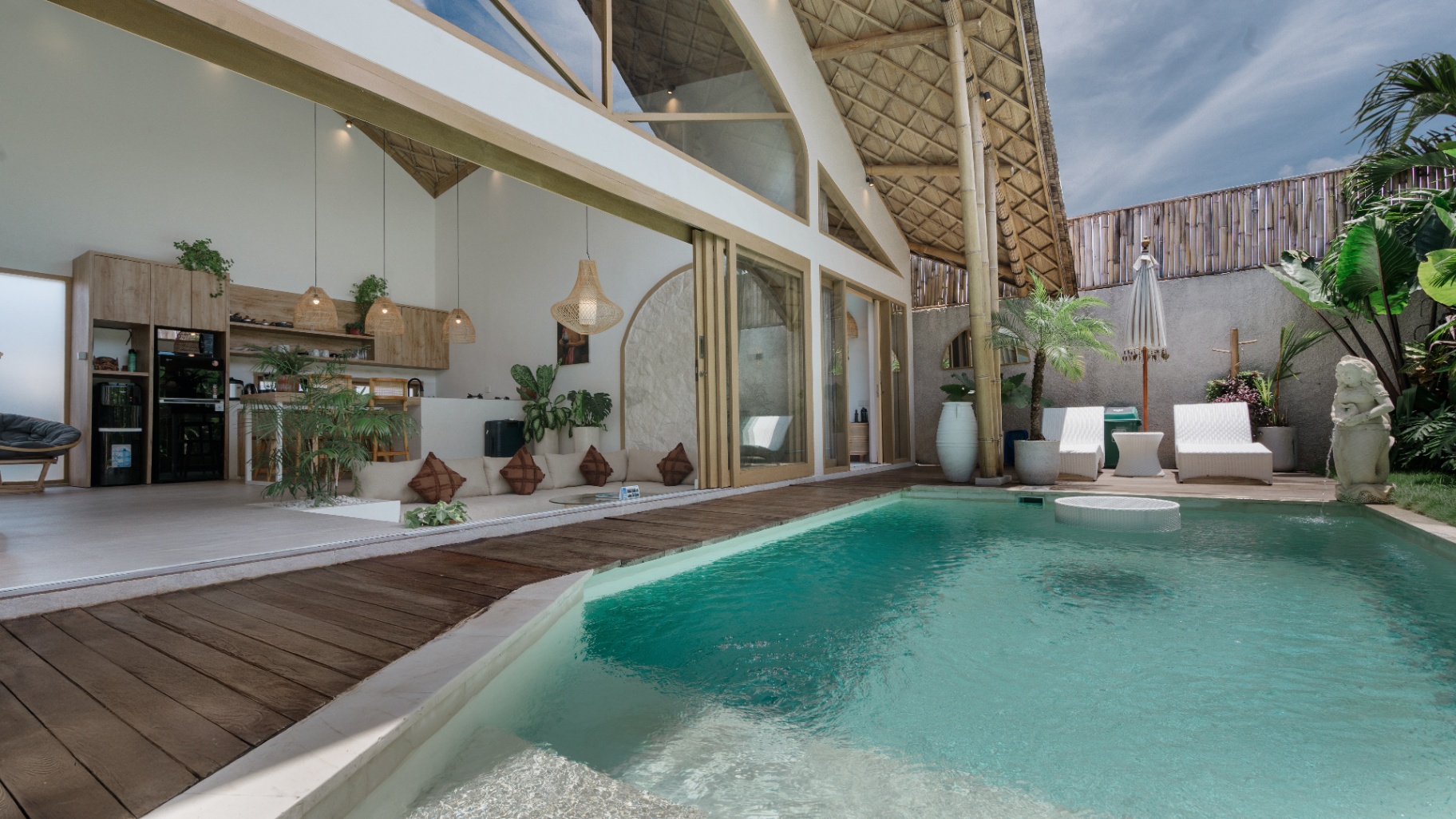 Villa image 3