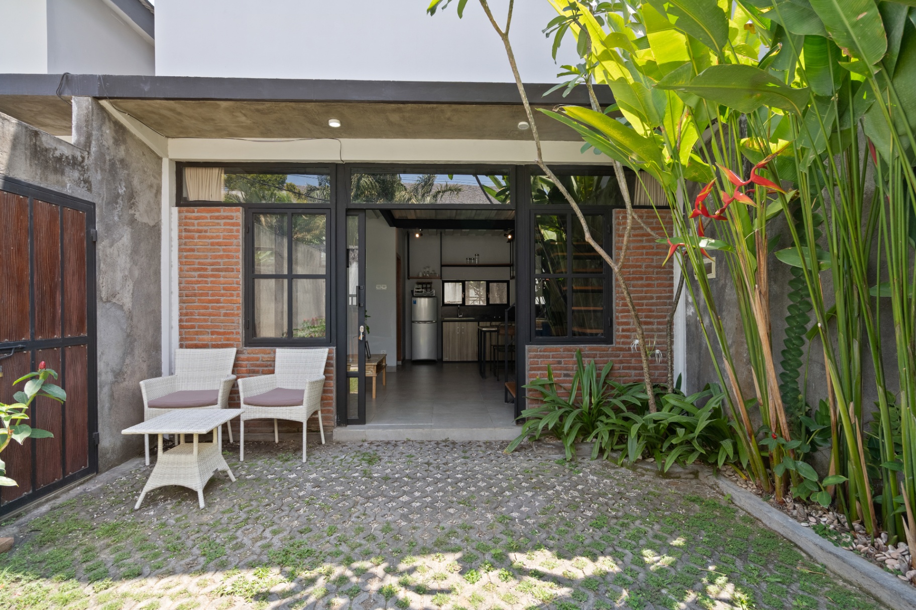 Villa image 2