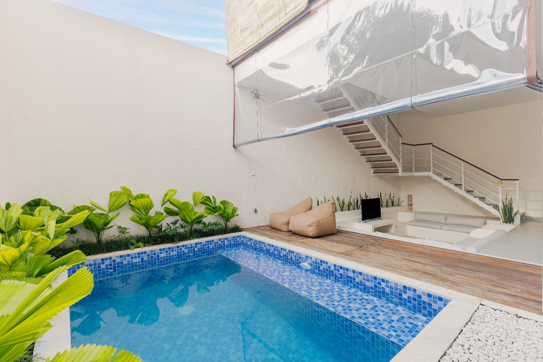 Villa image 2