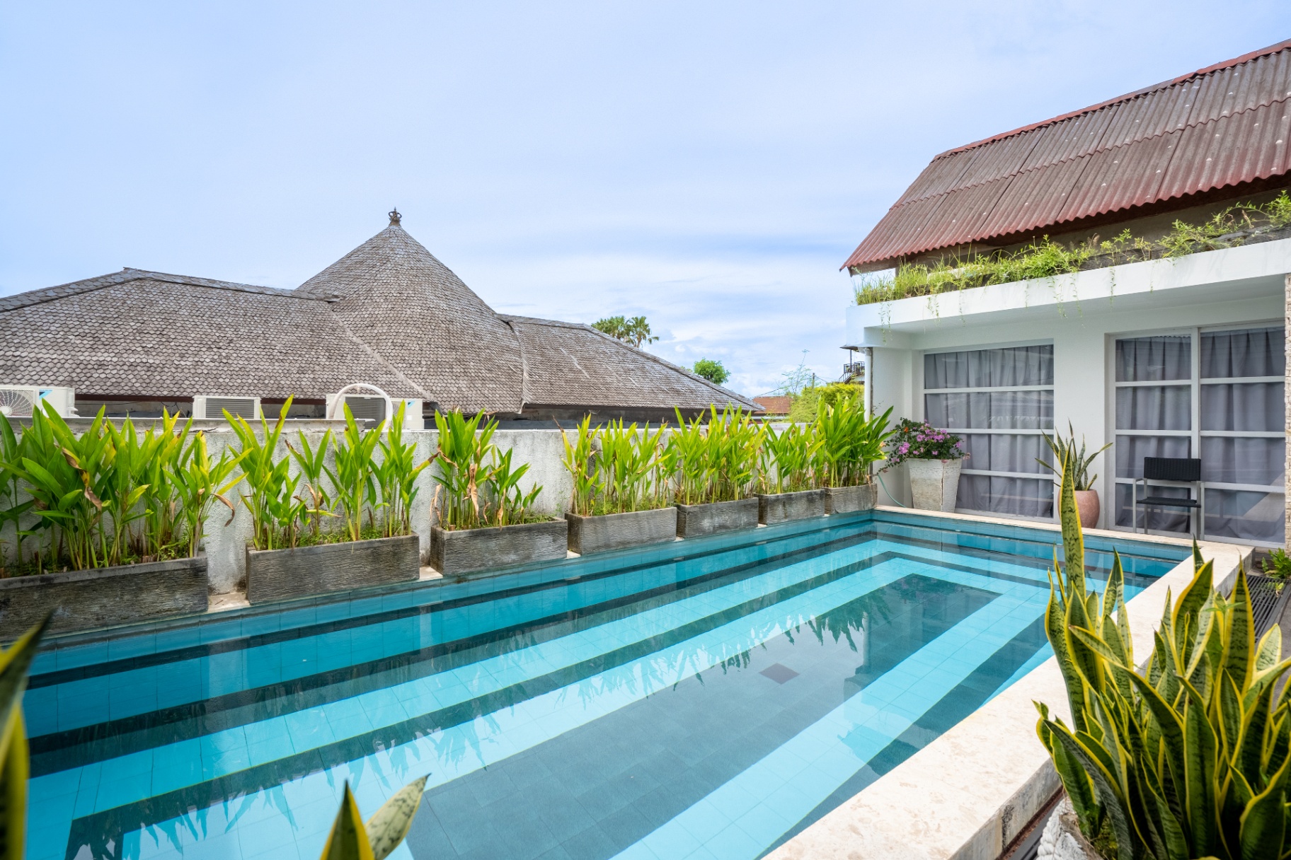 Villa image 2