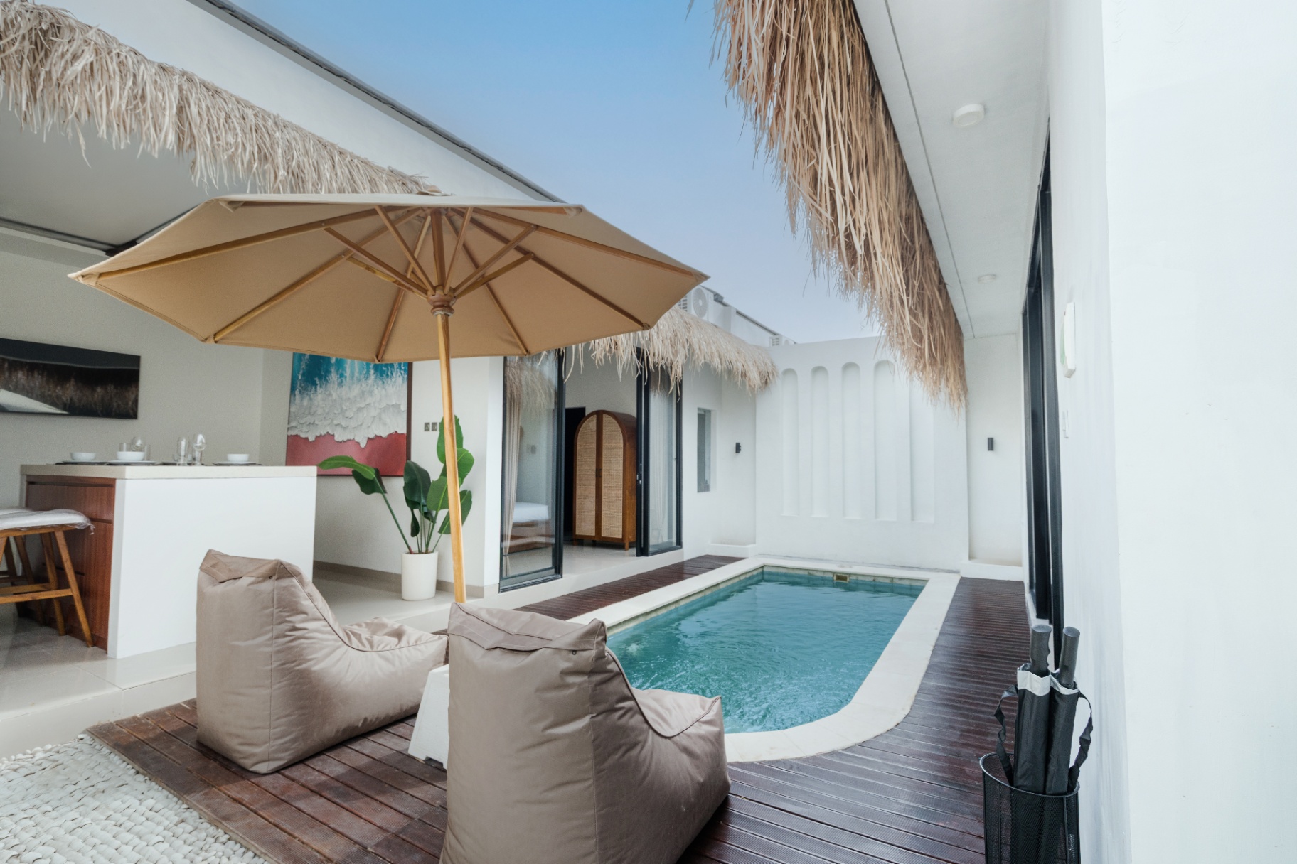 Stylish Balinese 2BR Villa w/ Pool in Seminyak